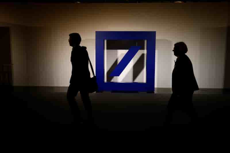 Deutsche bank reduit la voilure dans la banque d'investissement