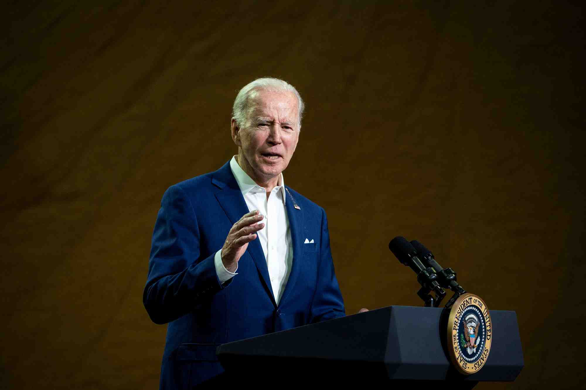Ukraine: biden maintient ses declarations sur un "genocide"