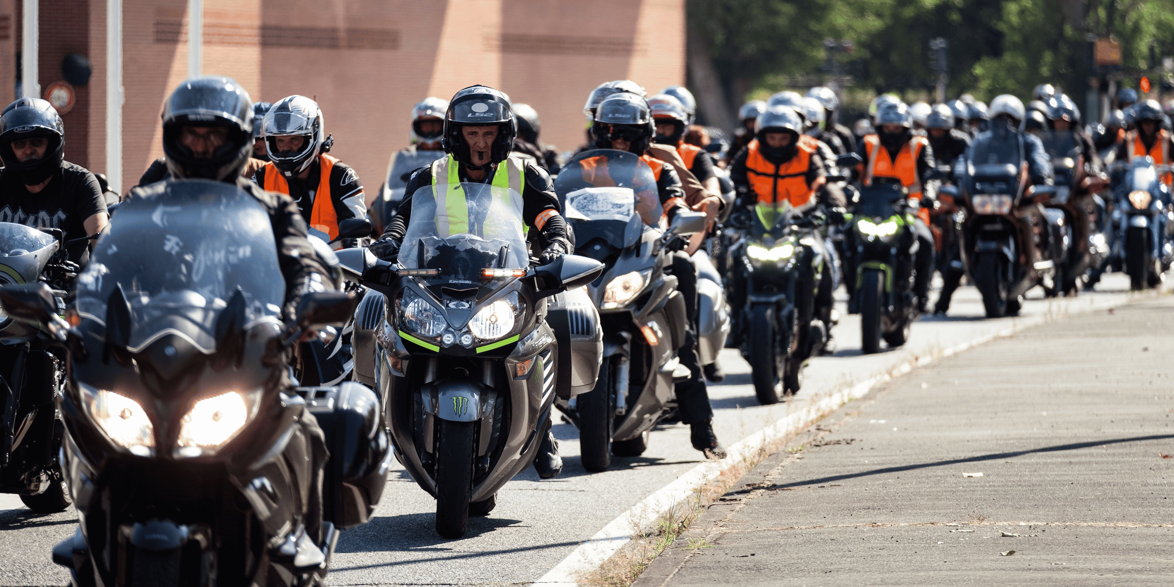 motos, contrôle technique, manifestation, deux-roues, Toulouse,