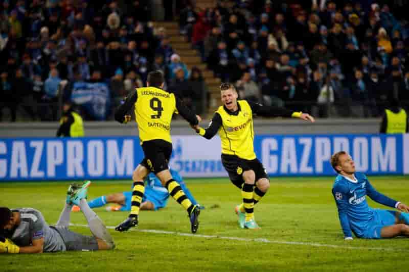 Ligue des champions: Dortmund assure, Manchester United sombre