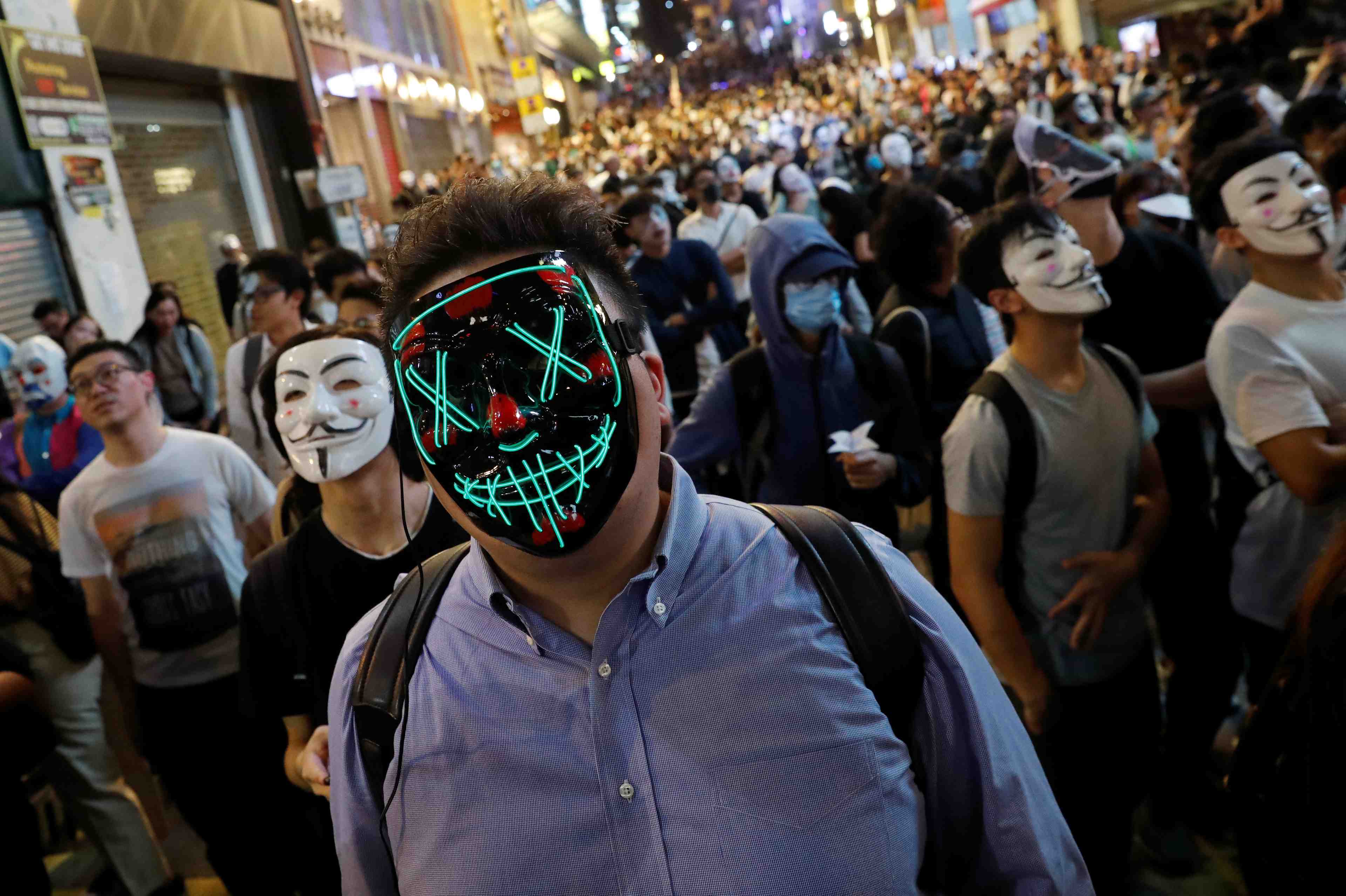 Hong kong: les manifestants prevoient une marche geante samedi