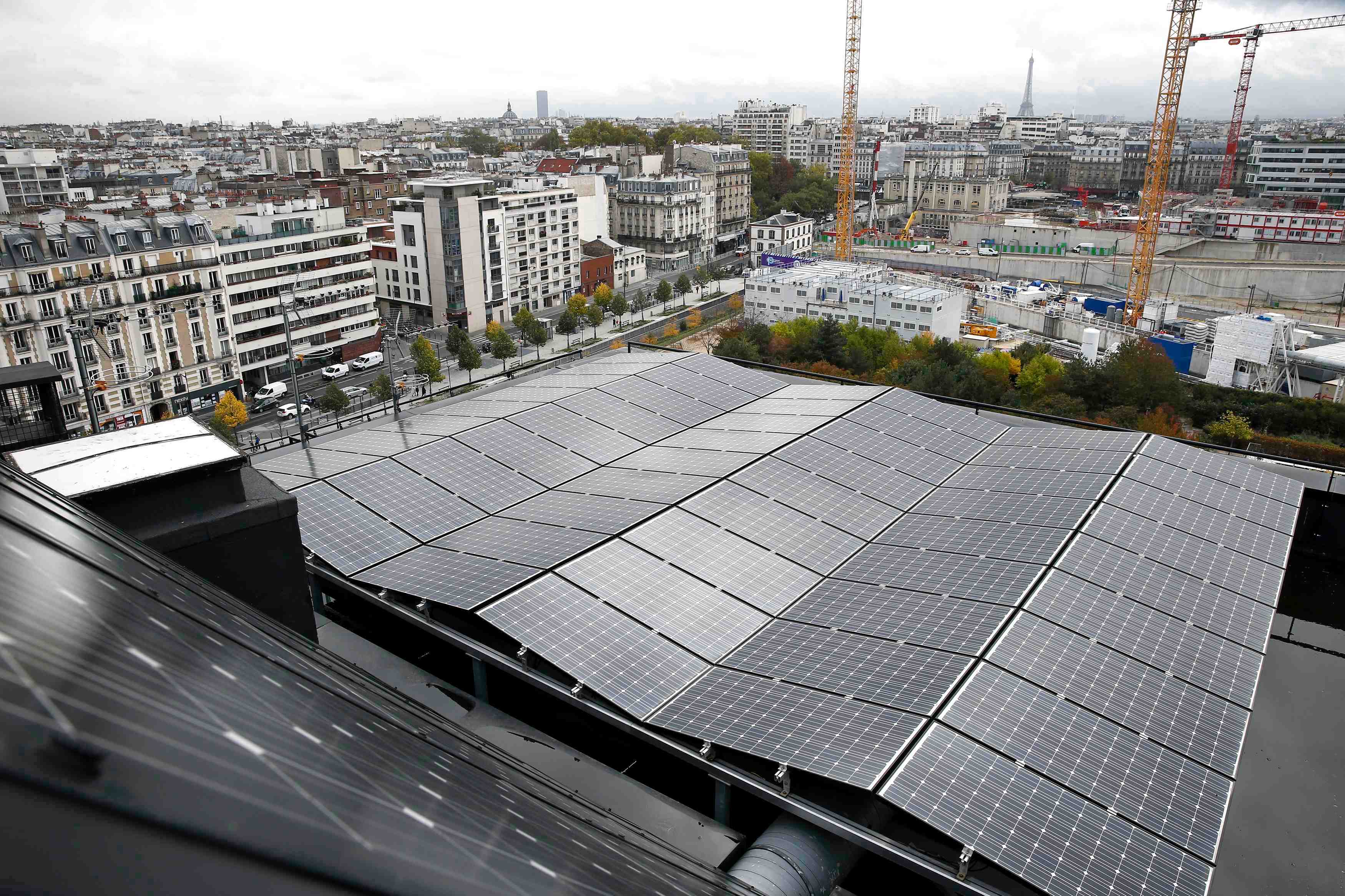 Paris se veut exemplaire en matiere de transition energetique