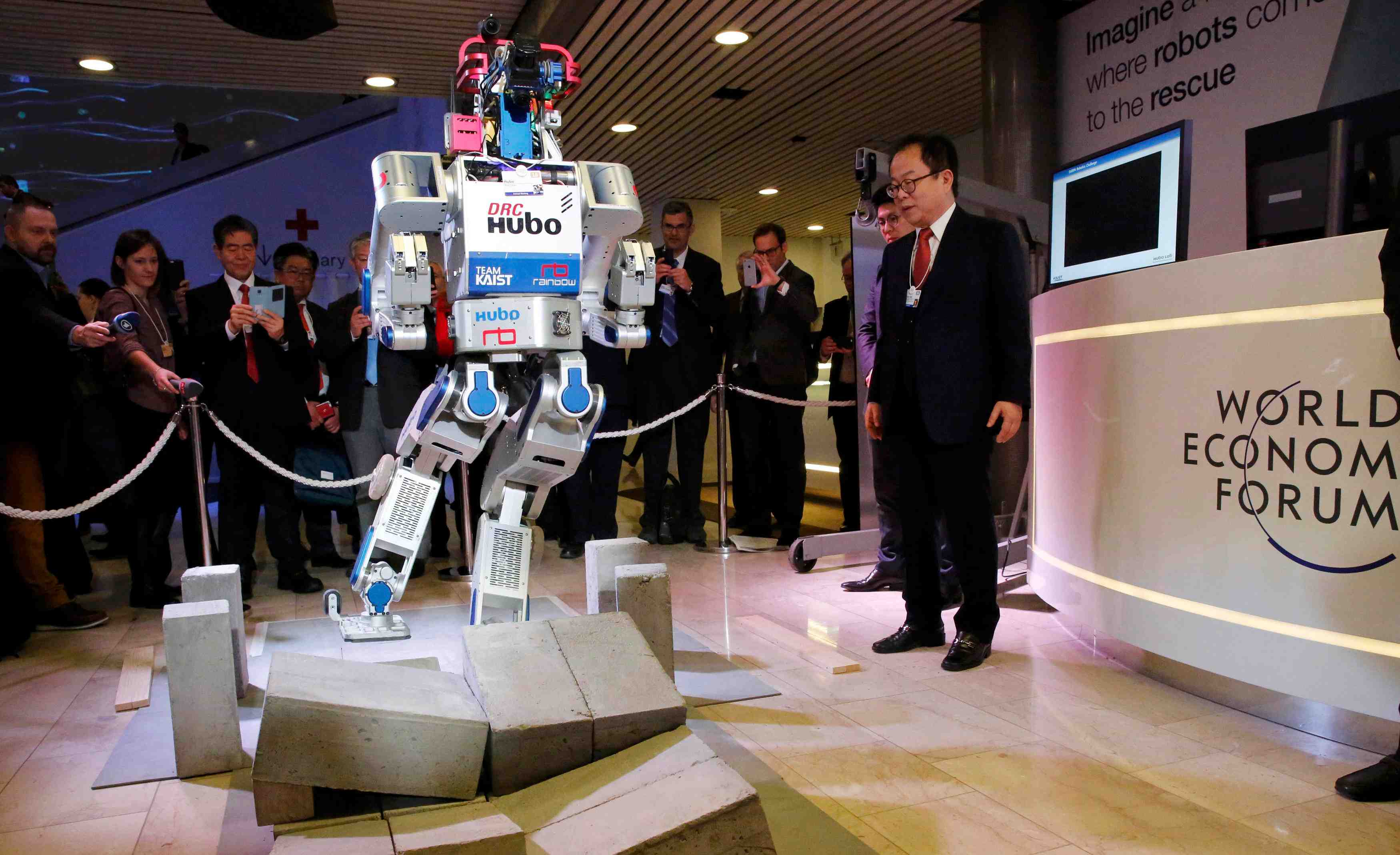 Davos se penche sur l'ere de la robotique