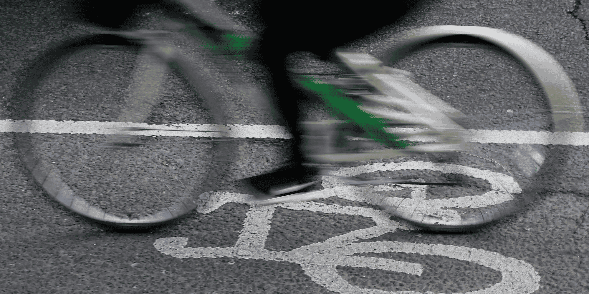 « Le traqueur permet également de détecter des chocs, en cas d'accident, ou de récolter des données sportives ou écologiques », ajoute Alexandre Luternauer, l'un des co-créateurs de TrackAp.