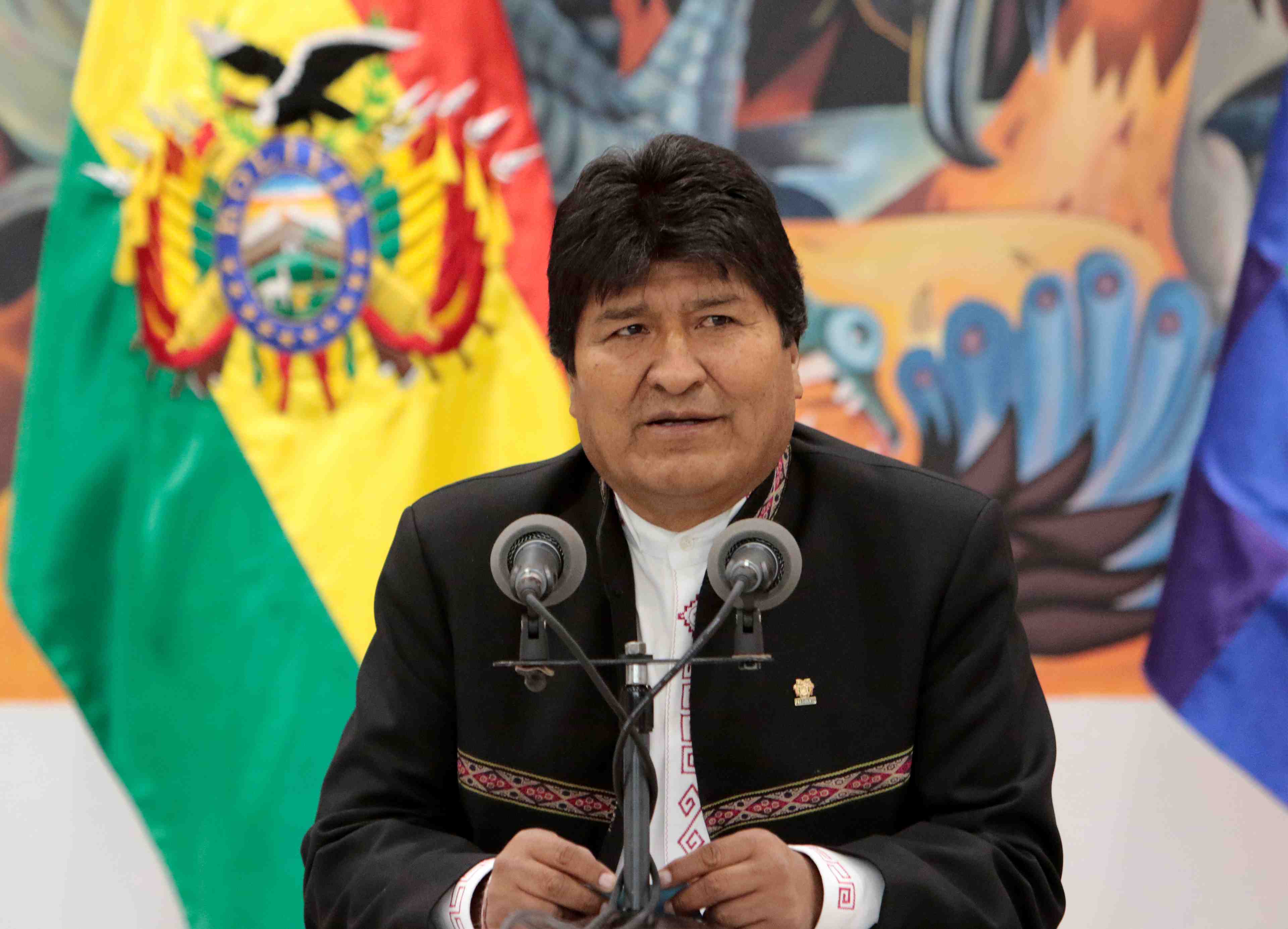 Morales denonce un "putsch" pour le priver d'un nouveau mandat en bolivie