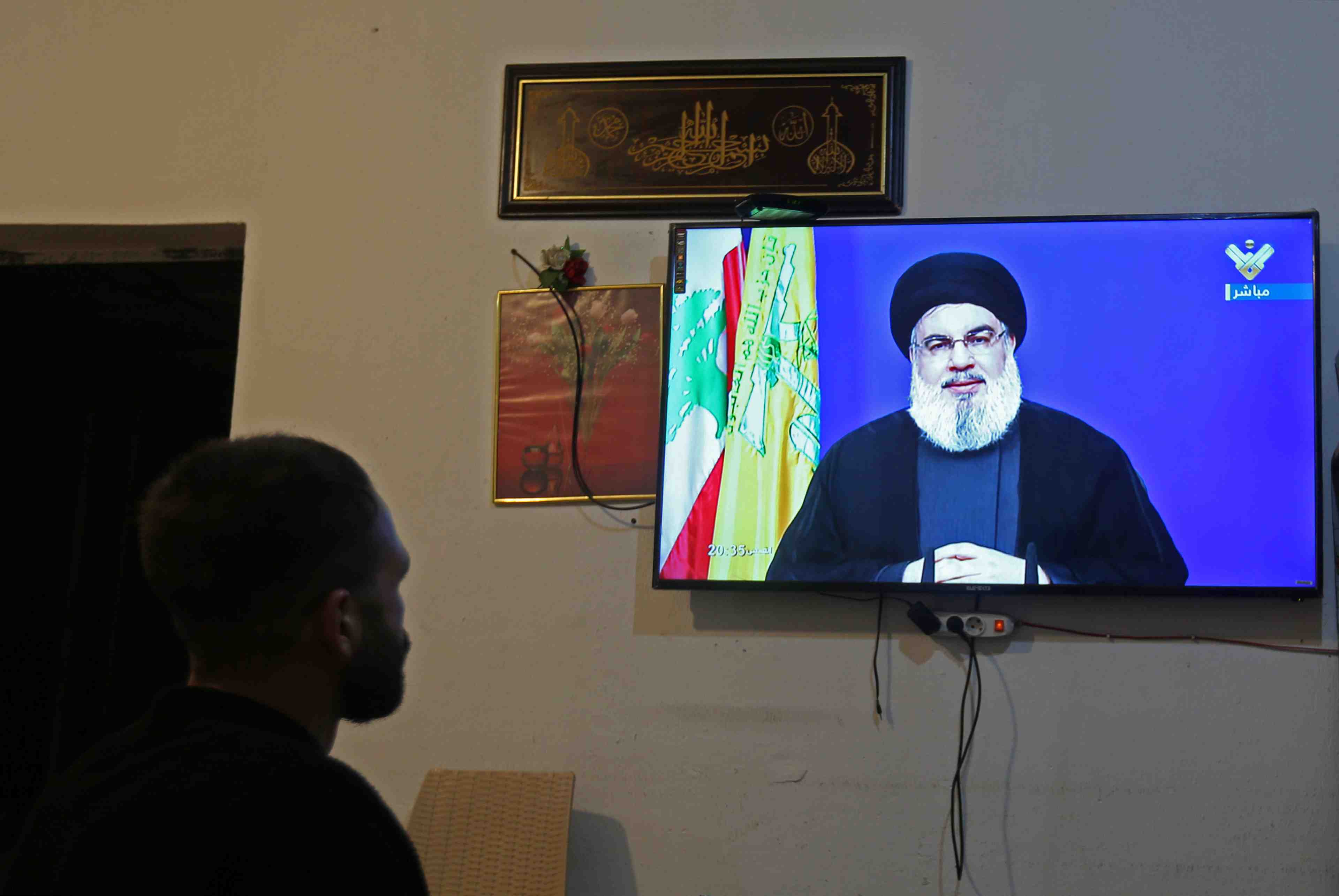 Le chef du hezbollah denonce l'entetement des autorites francaises
