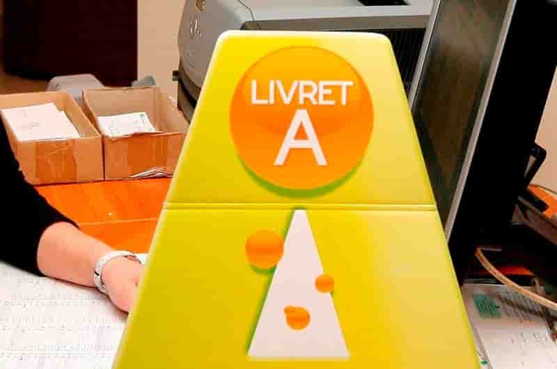 Christian Noyer plaide pour une baisse du taux du Livret A