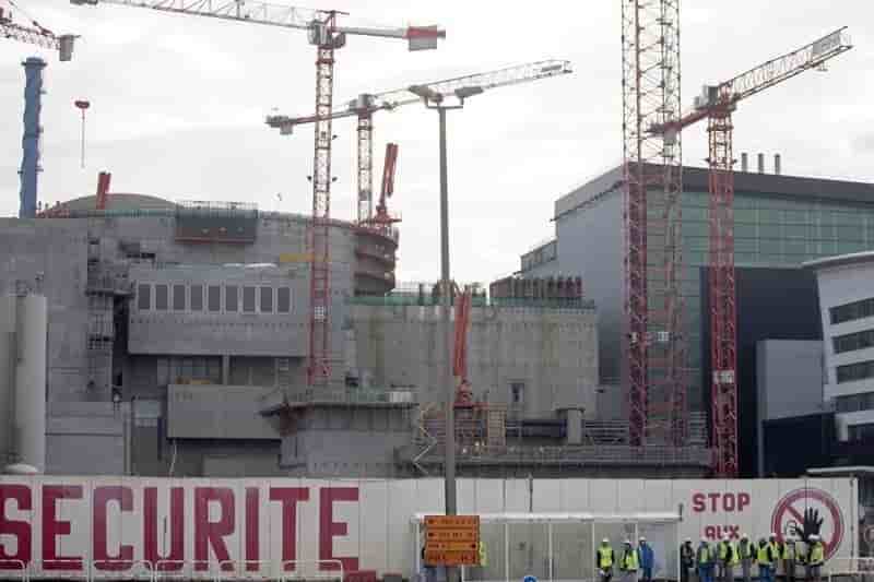 Plusieurs societes, dont bouygues, devant le tribunal pour travail dissimule a flamanville