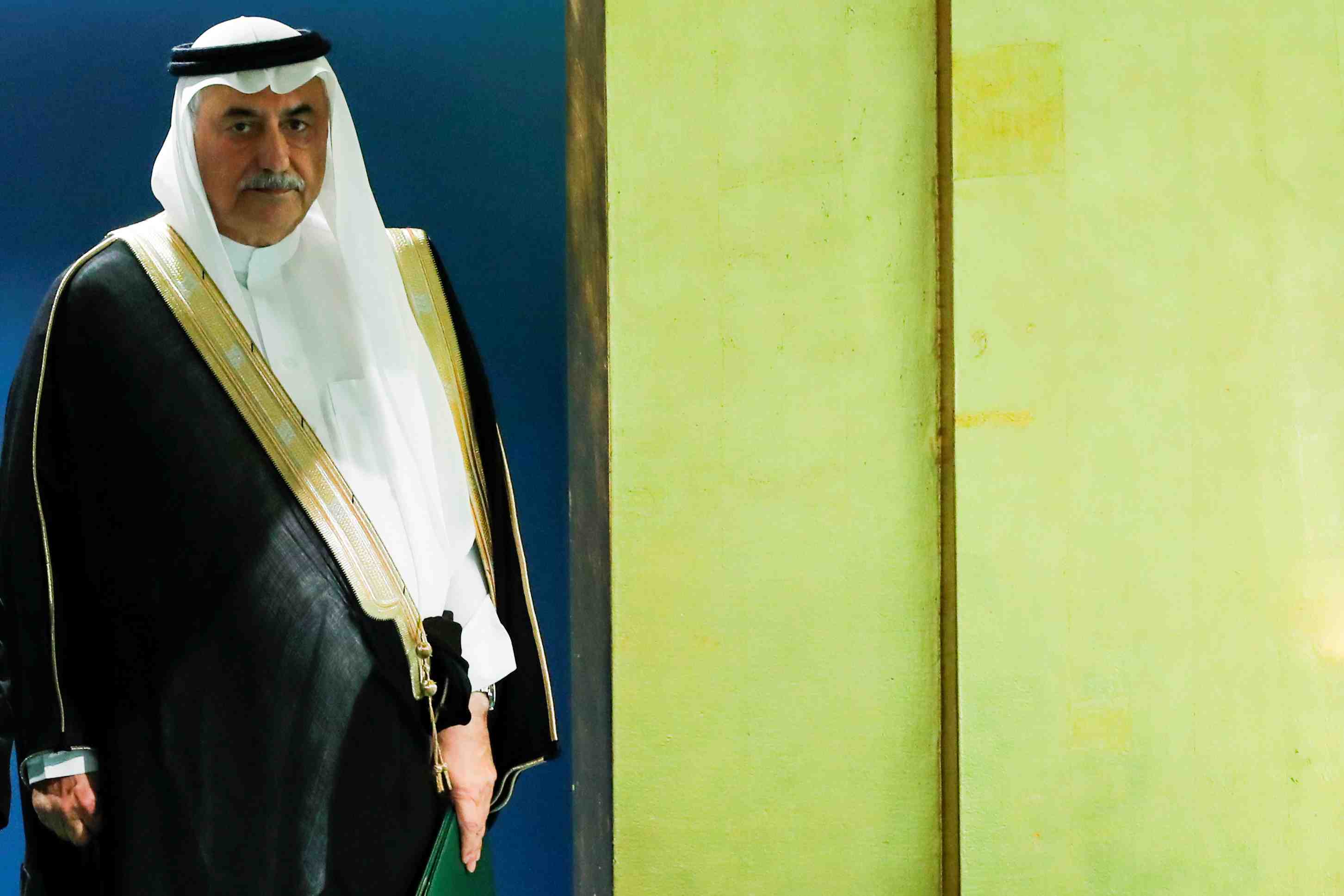 Ryad dement avoir fait passer des messages au president iranien
