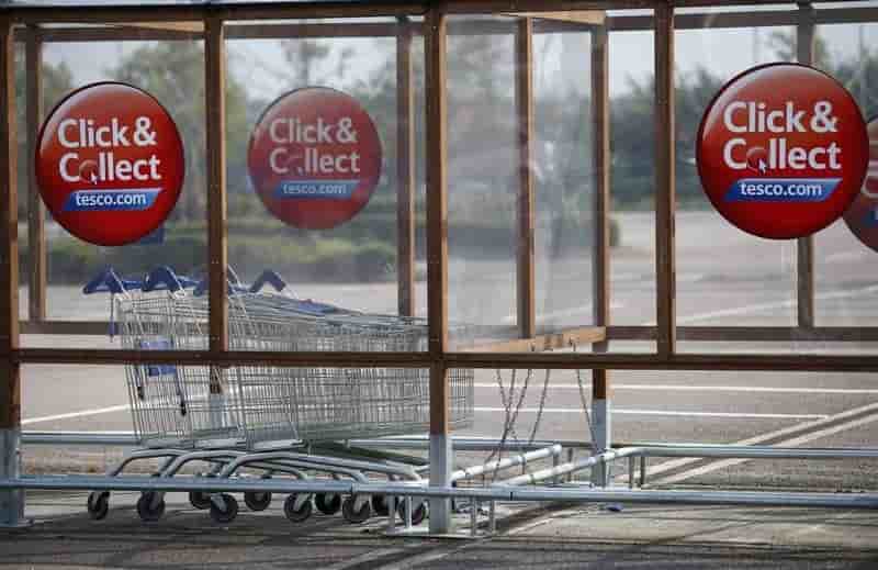 Tesco livre un bénéfice annuel en recul, pessimisme pour l'avenir
