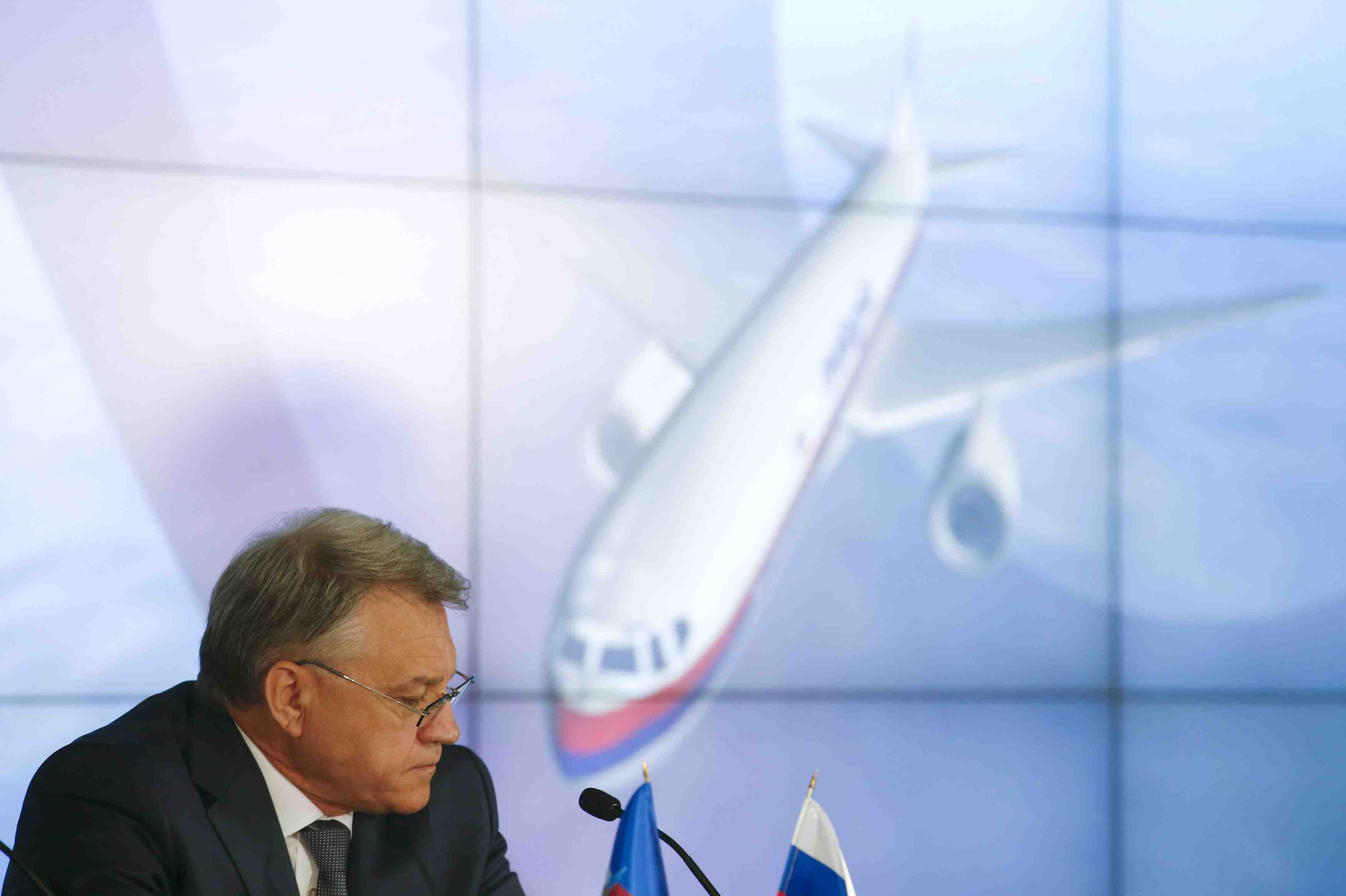 Le constructeur du missile ayant abattu le mh17 met hors de cause la russie