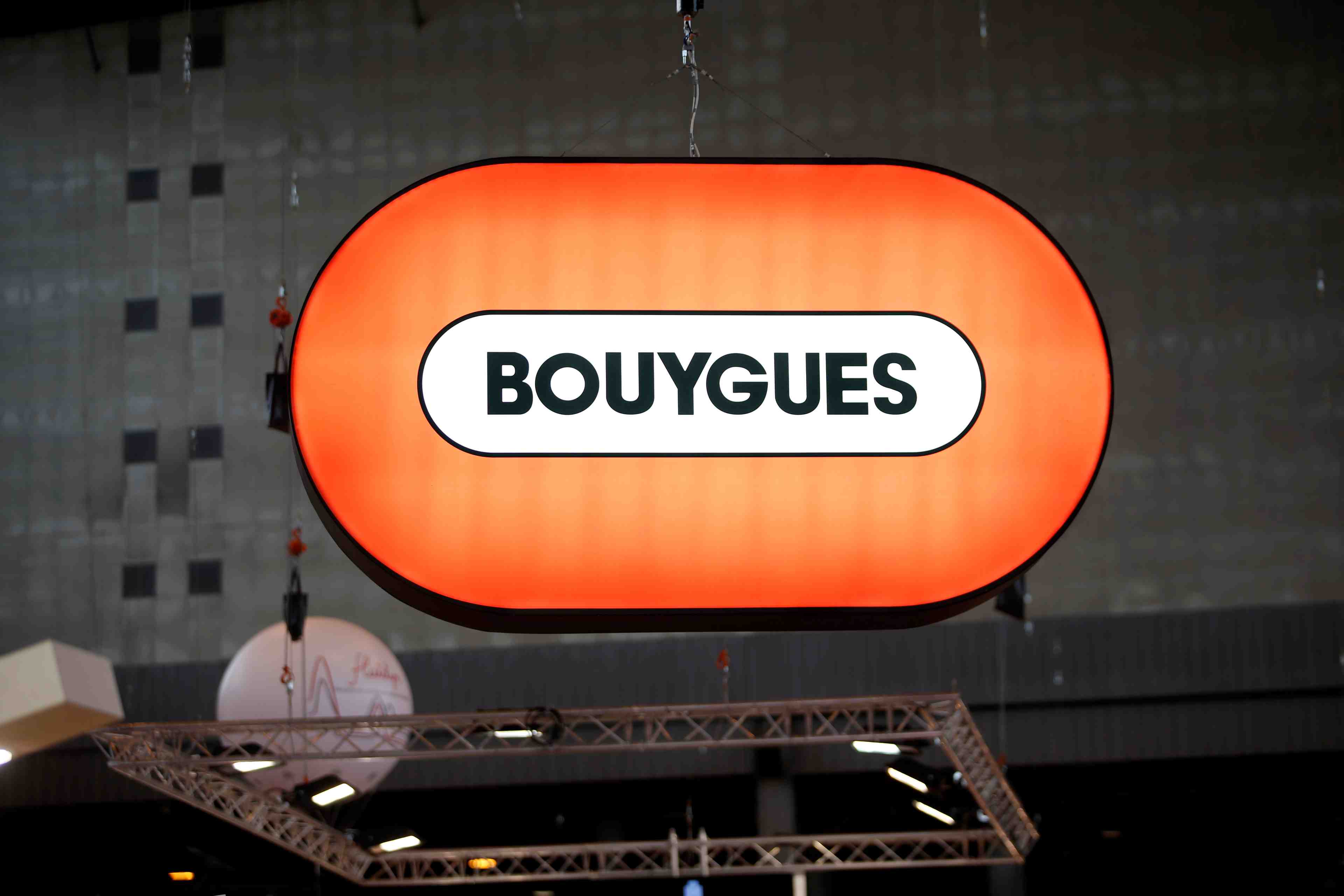 Bouygues remporte un contrat a 199 millions d'euros a port-la-nouvelle