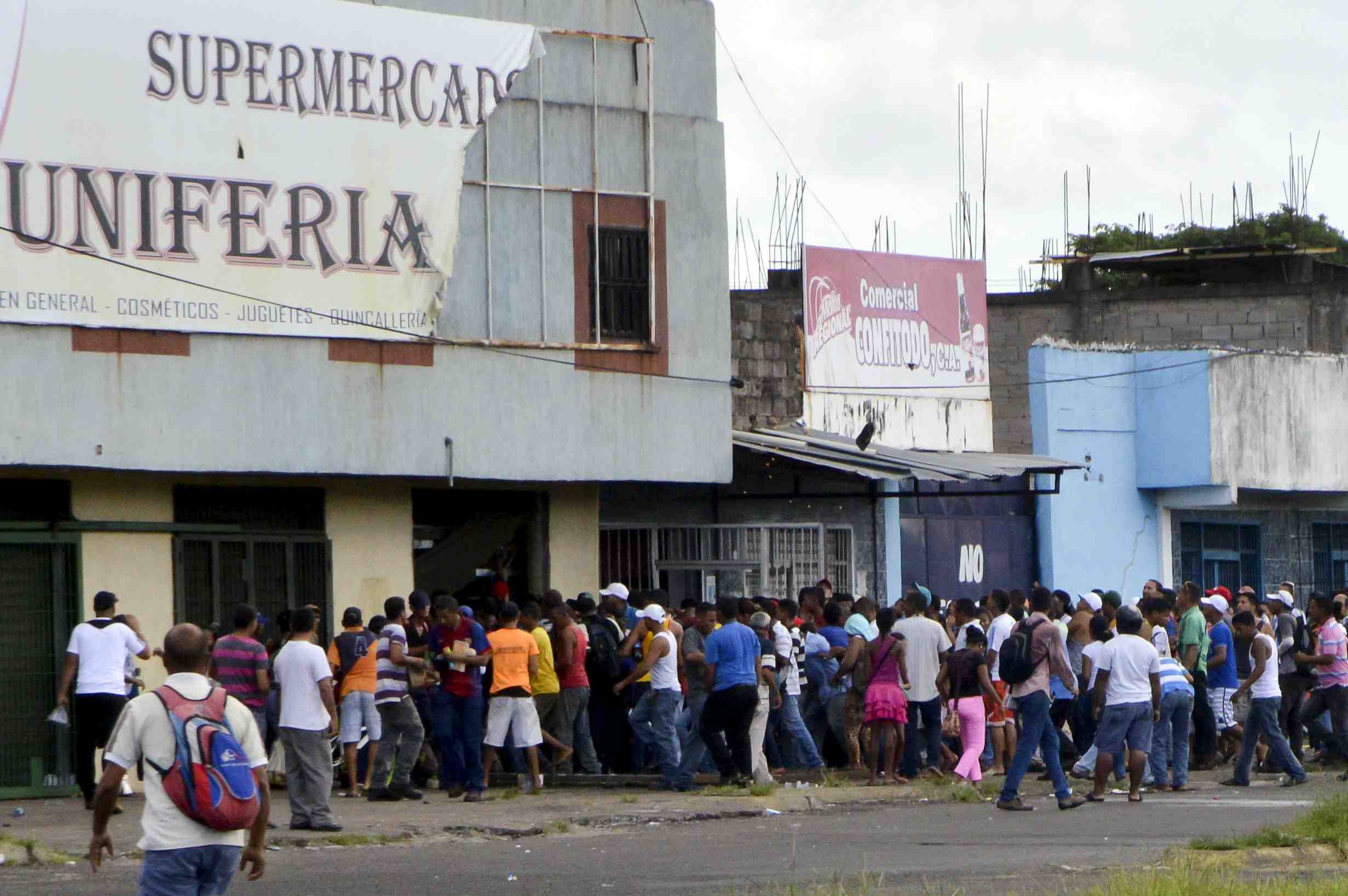 Un mort lors du pillage d'un supermarche au venezuela