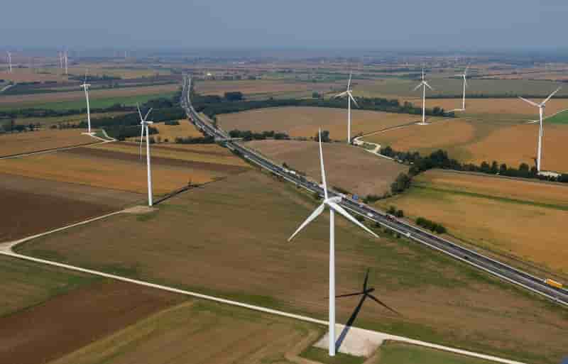 Croissance vigoureuse attendue pour le secteur eolien francais en 2016