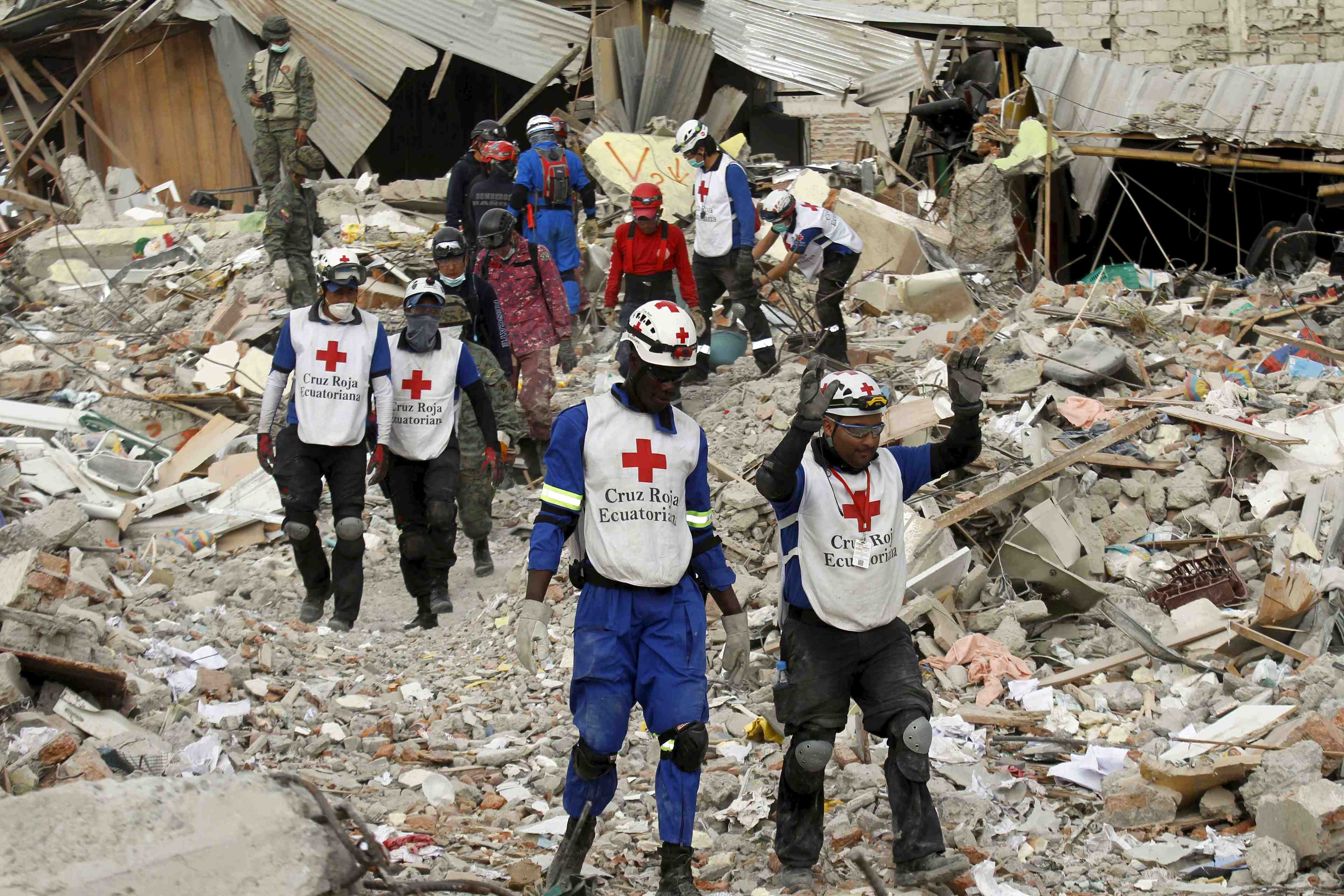 L'equateur travaille a sa reconstruction