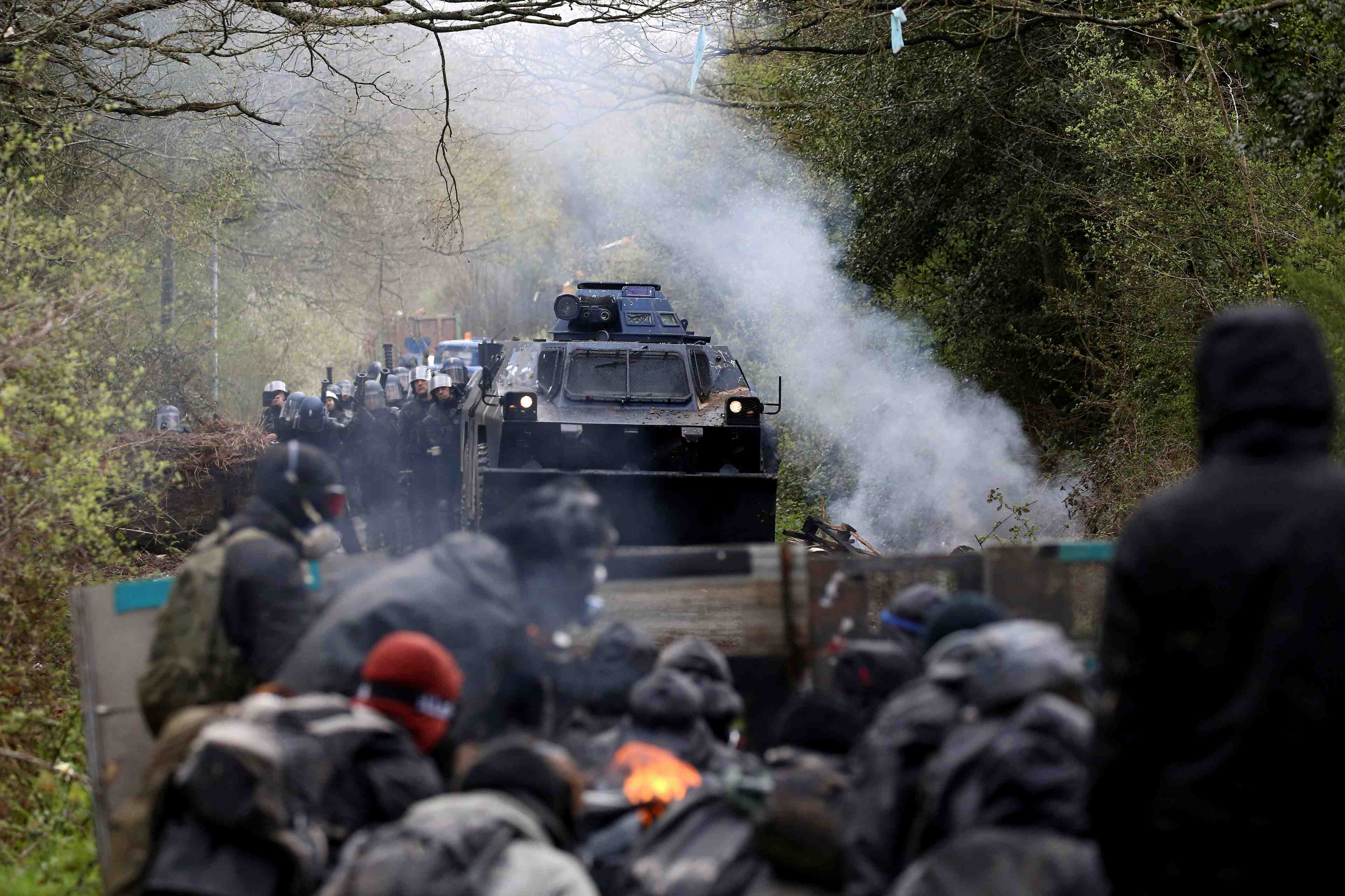 Nouvelle intervention des forces de l'ordre a notre-dame-des-landes