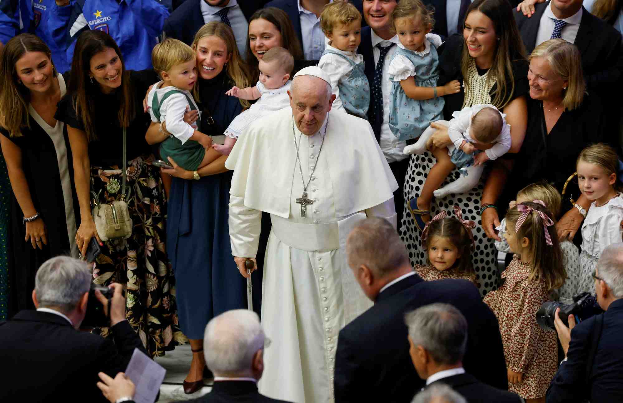 Le pape francois tient une audience hebdomadaire au vatican