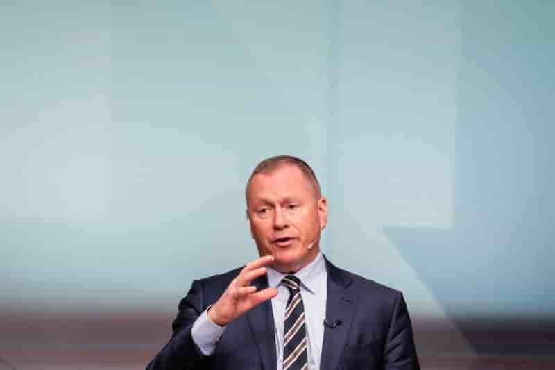 Nicolai tangen, directeur general du fonds souverain norvegien, lors d'une conference de presse a oslo