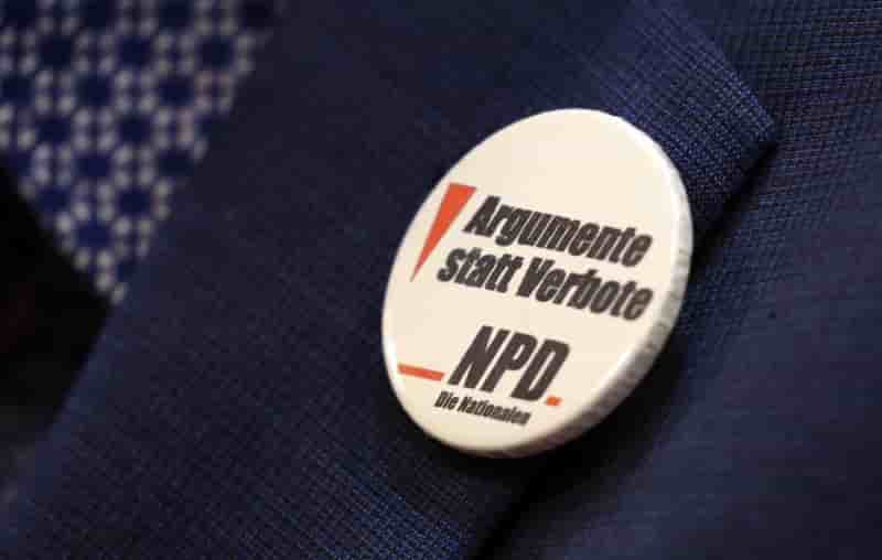 Rejet de l'interdiction du parti neo-nazi allemand