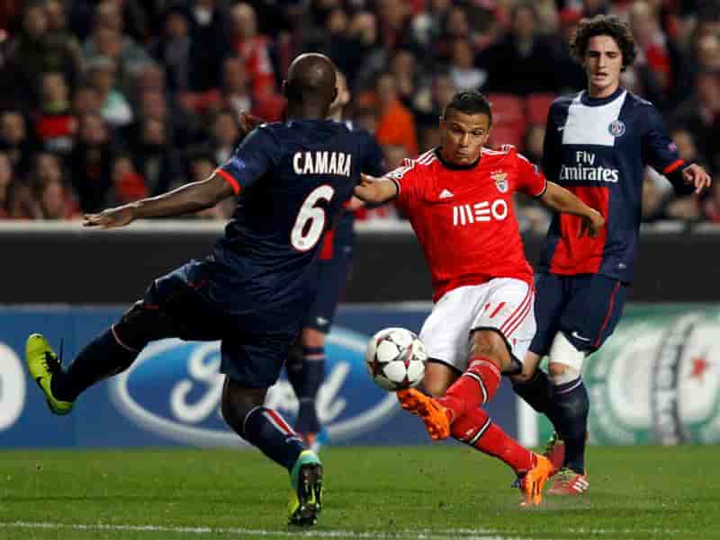 Ligue des champions: le PSG perd 2-1 à Lisbonne contre Benfica