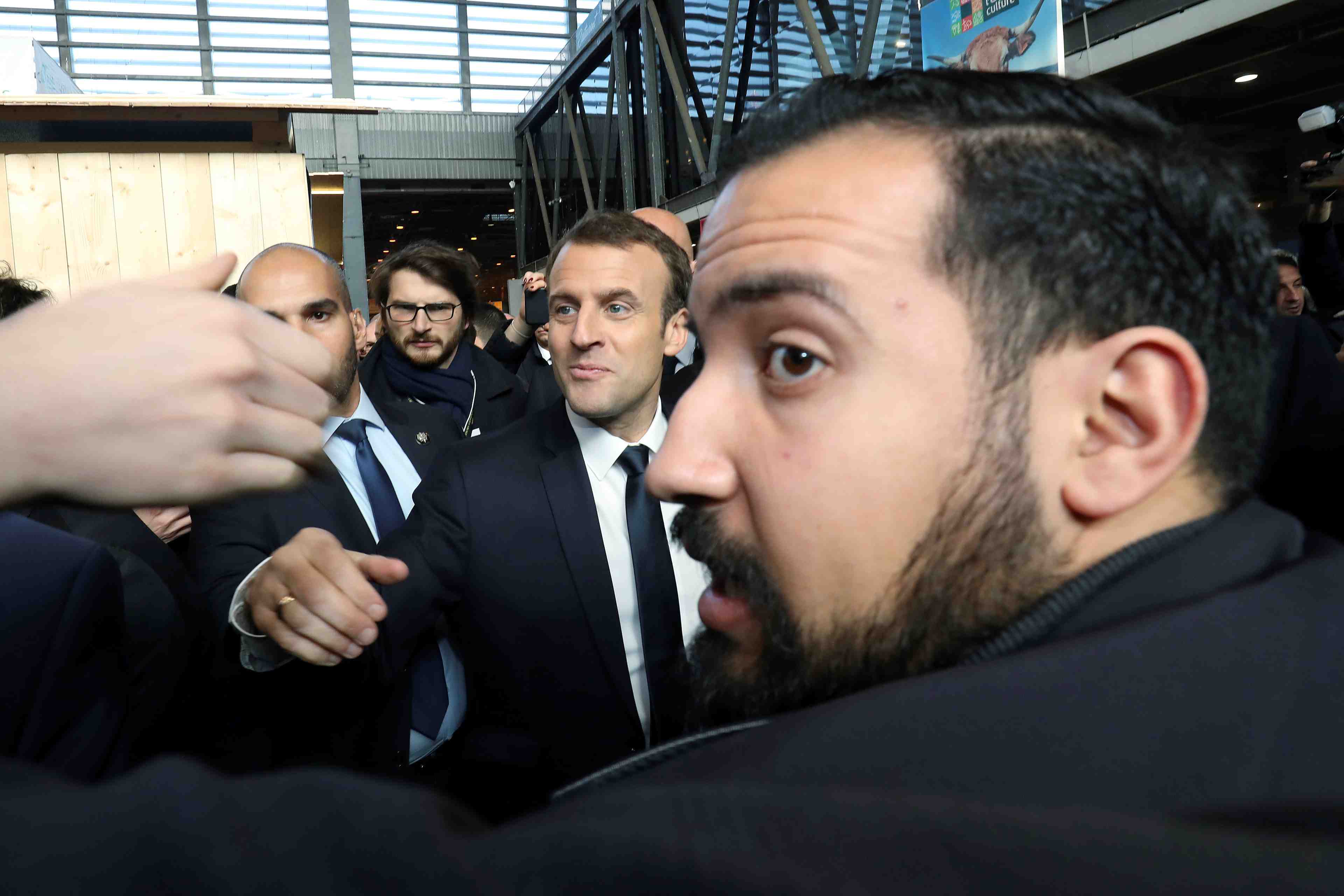 Les avocats de benalla defendent son "initiative personnelle" du 1er-mai
