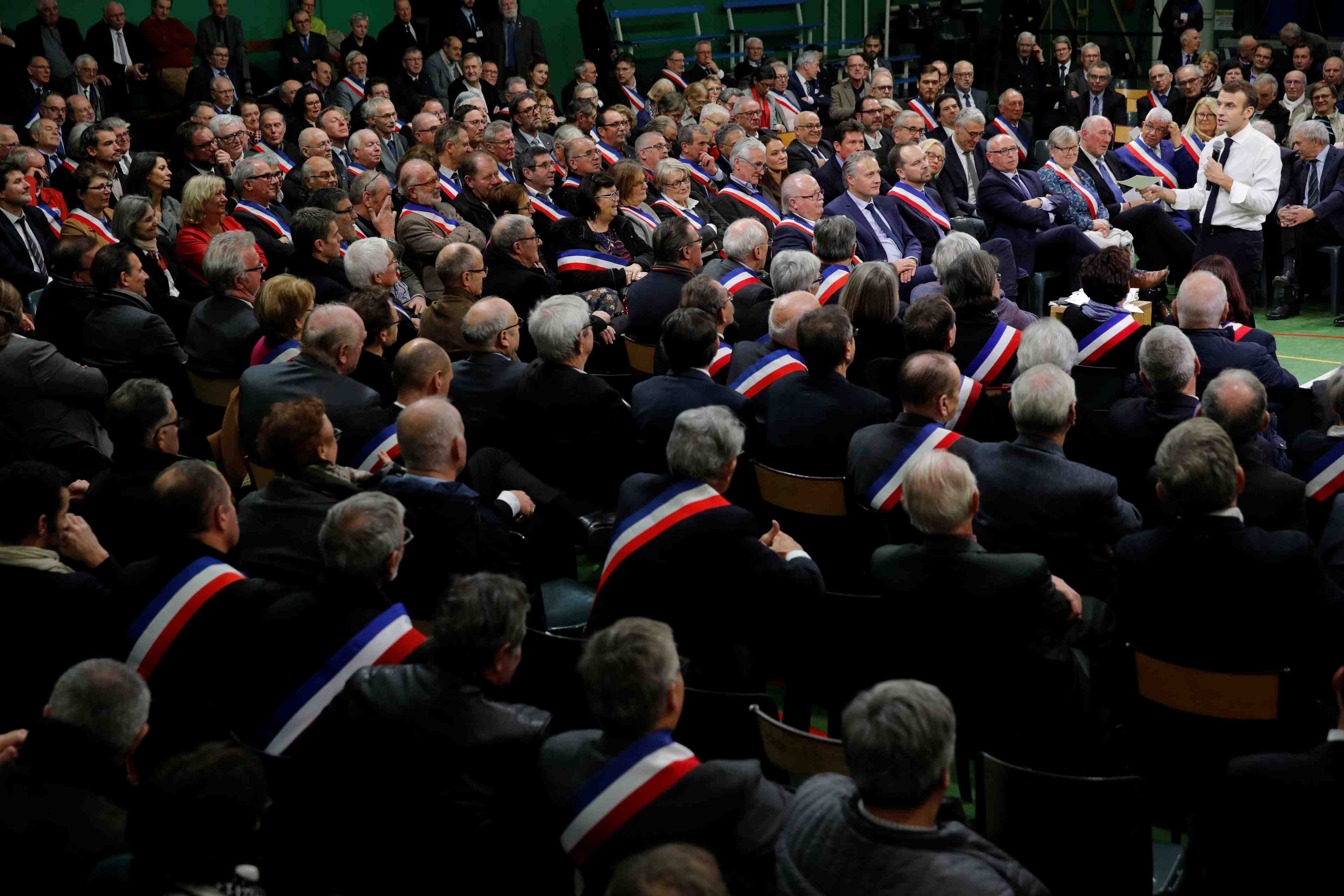 La fin du "grand debat" approche, le casse-tete commence