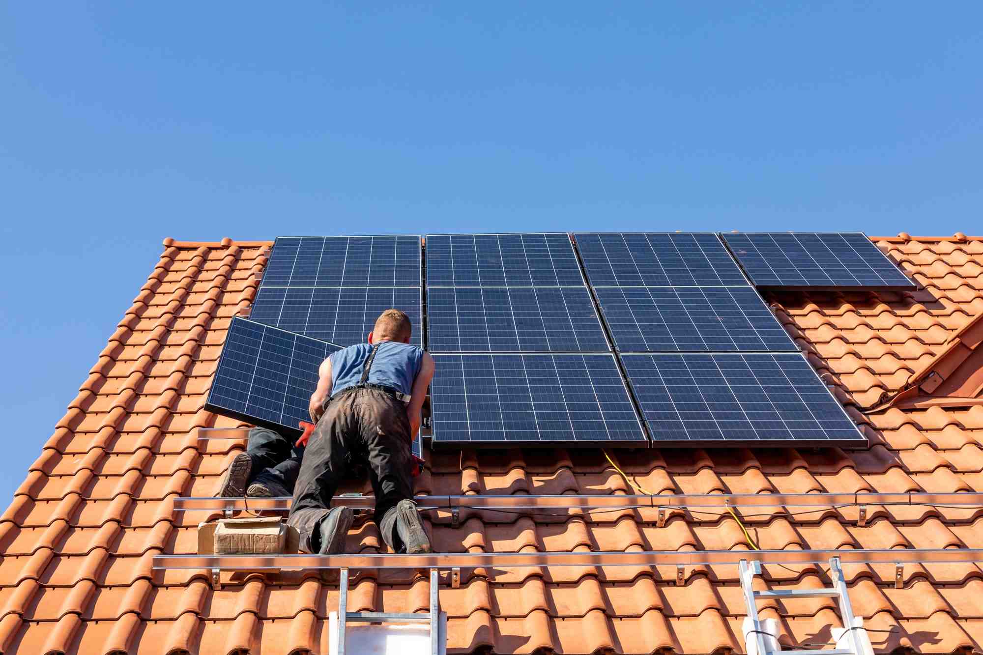 Quels sont les avantages du photovoltaïque avec Open Energie ?