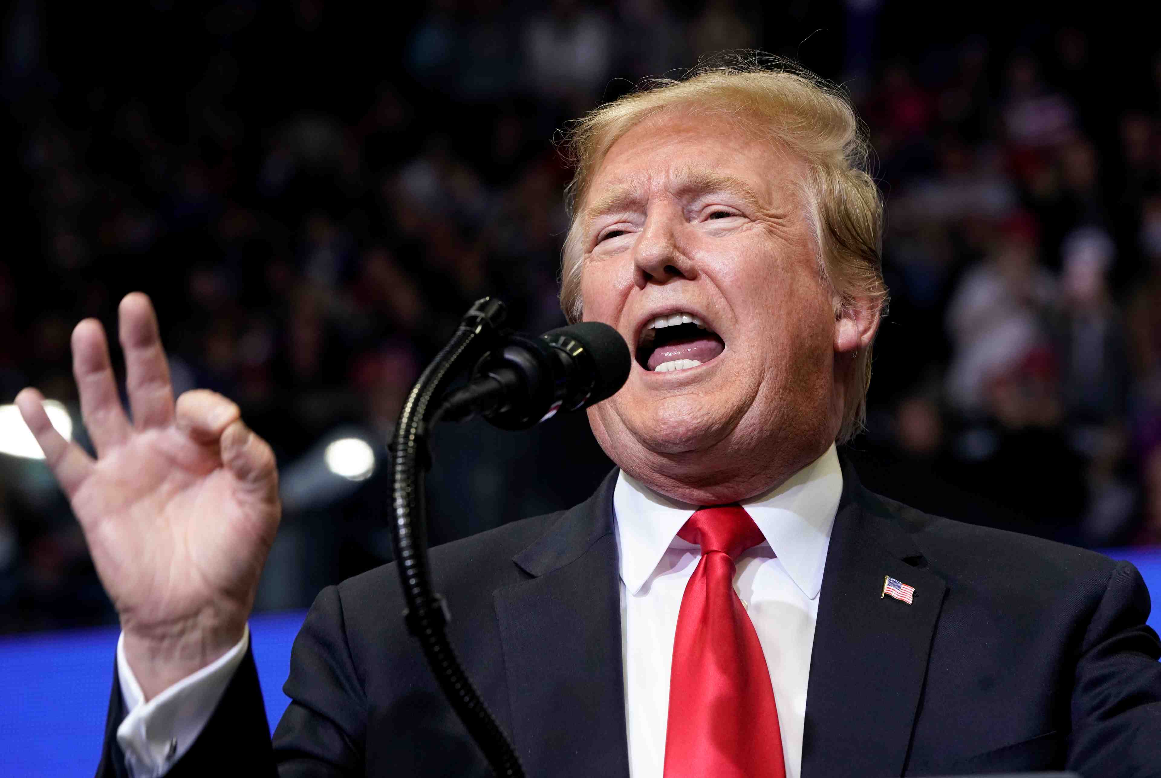 Trump voit en l'"enquete russe" une tentative avortee de lui voler le pouvoir