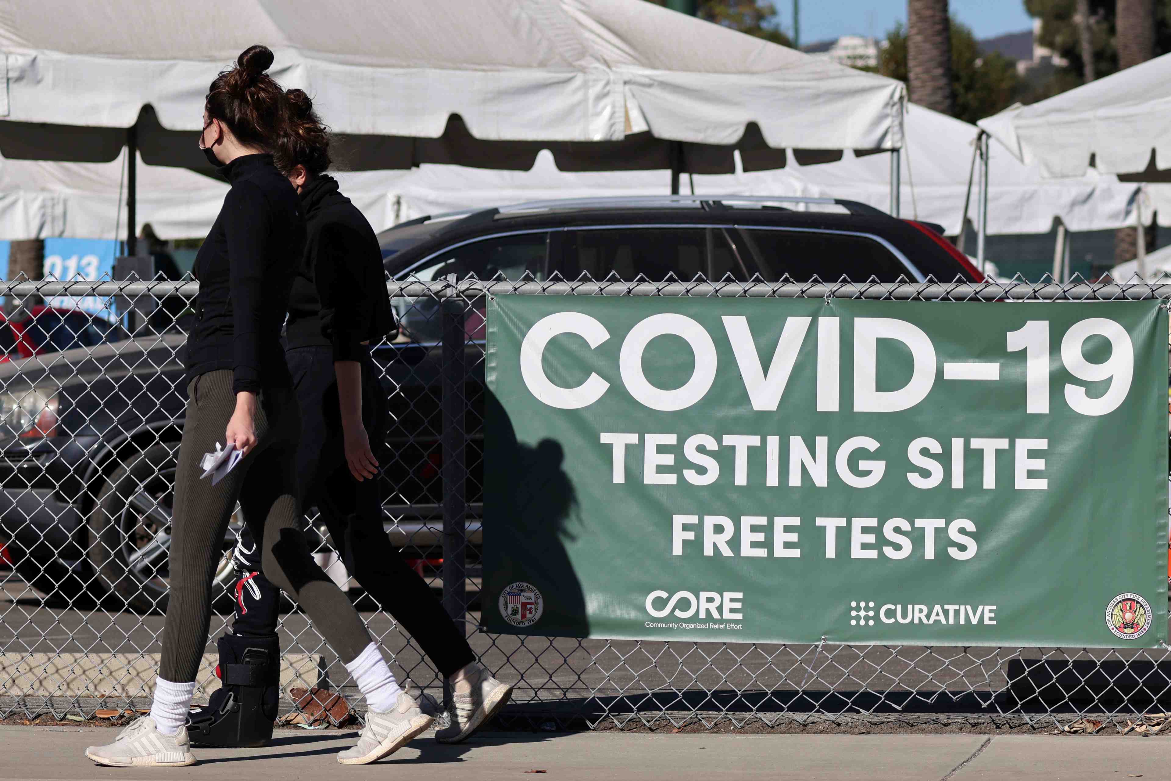 Coronavirus: plus de 197.000 nouveaux cas aux usa, confinement a los angeles