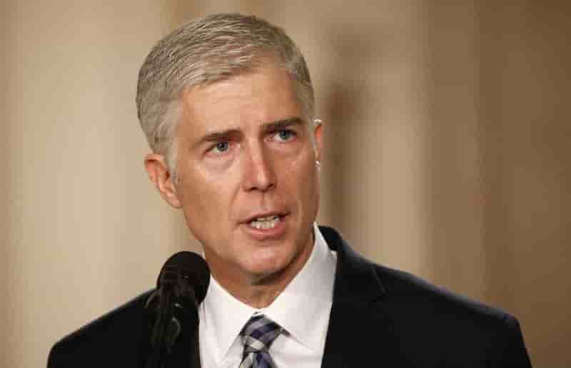 Trump choisit neil gorsuch a la cour supreme