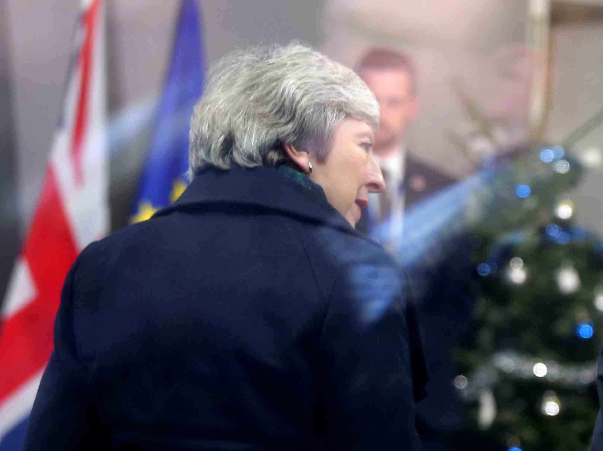 L'ue prete a aider may, mais comment? demande tusk
