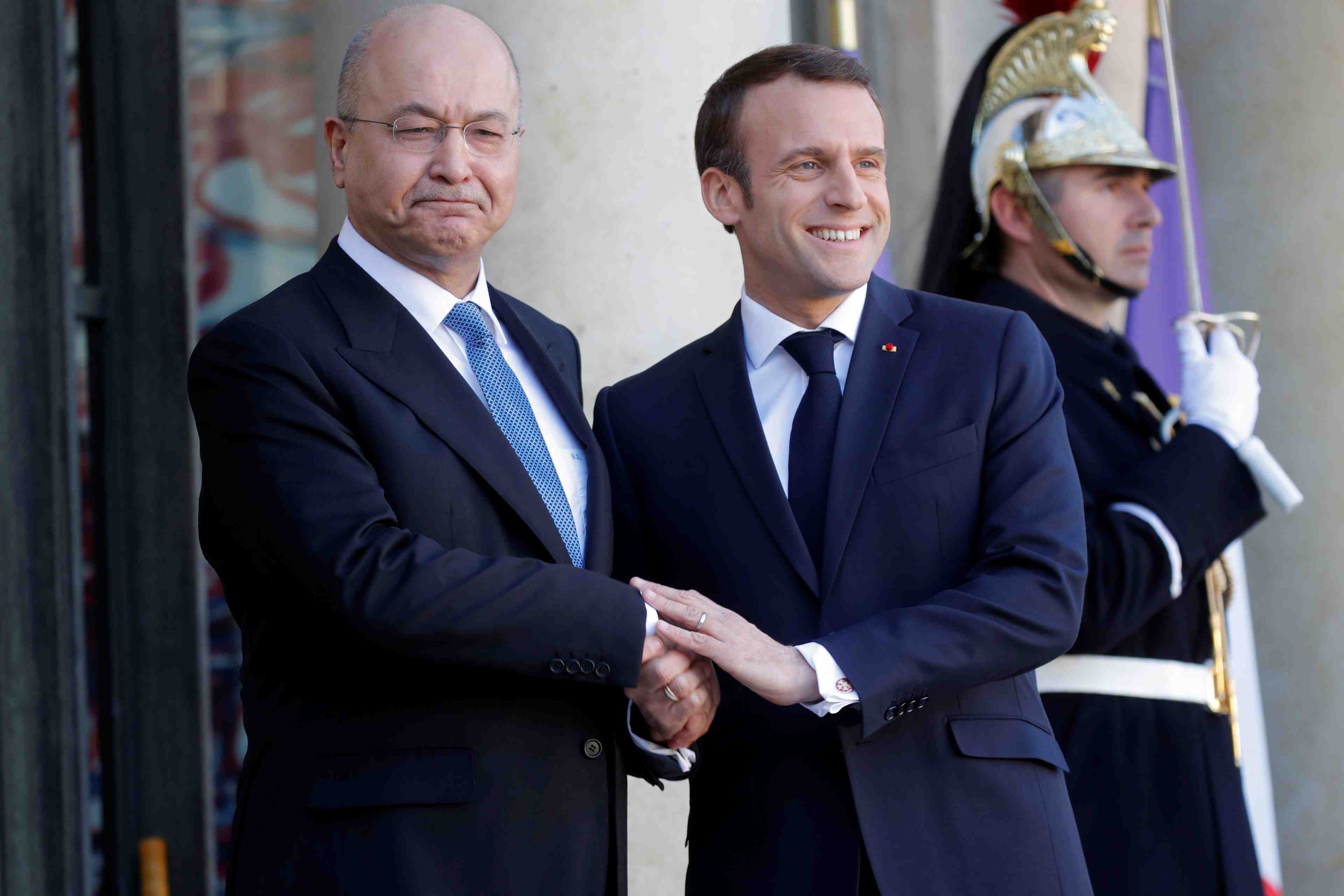 Macron annonce qu'il se rendra dans "quelques mois" en irak