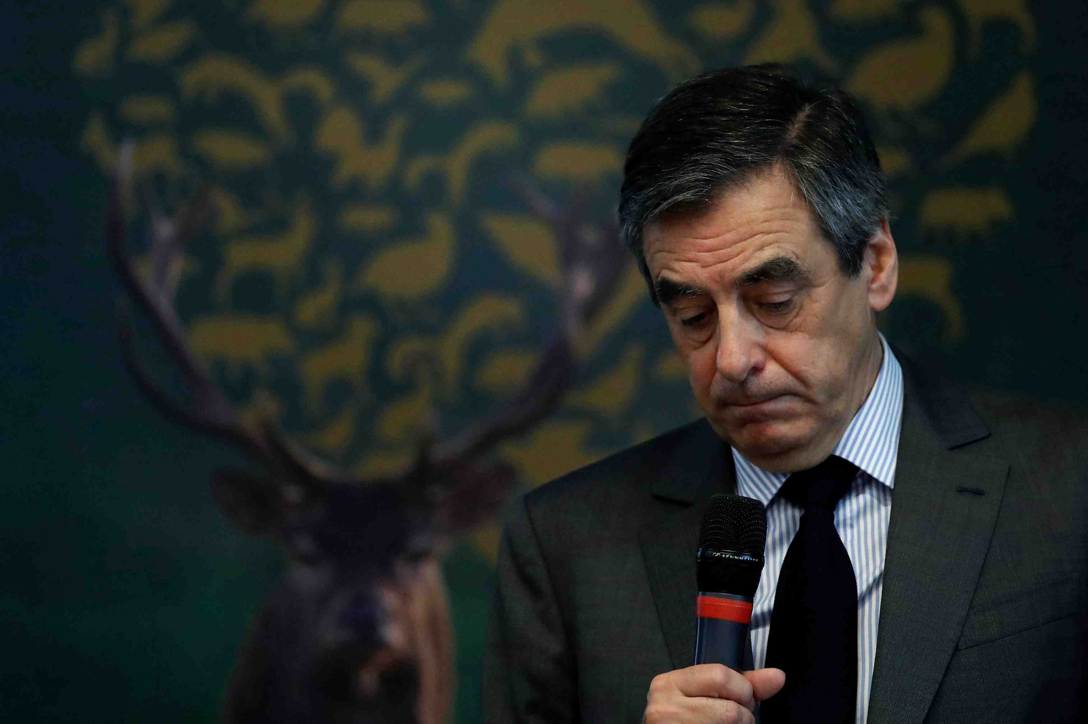 Francois fillon a ete mis en examen