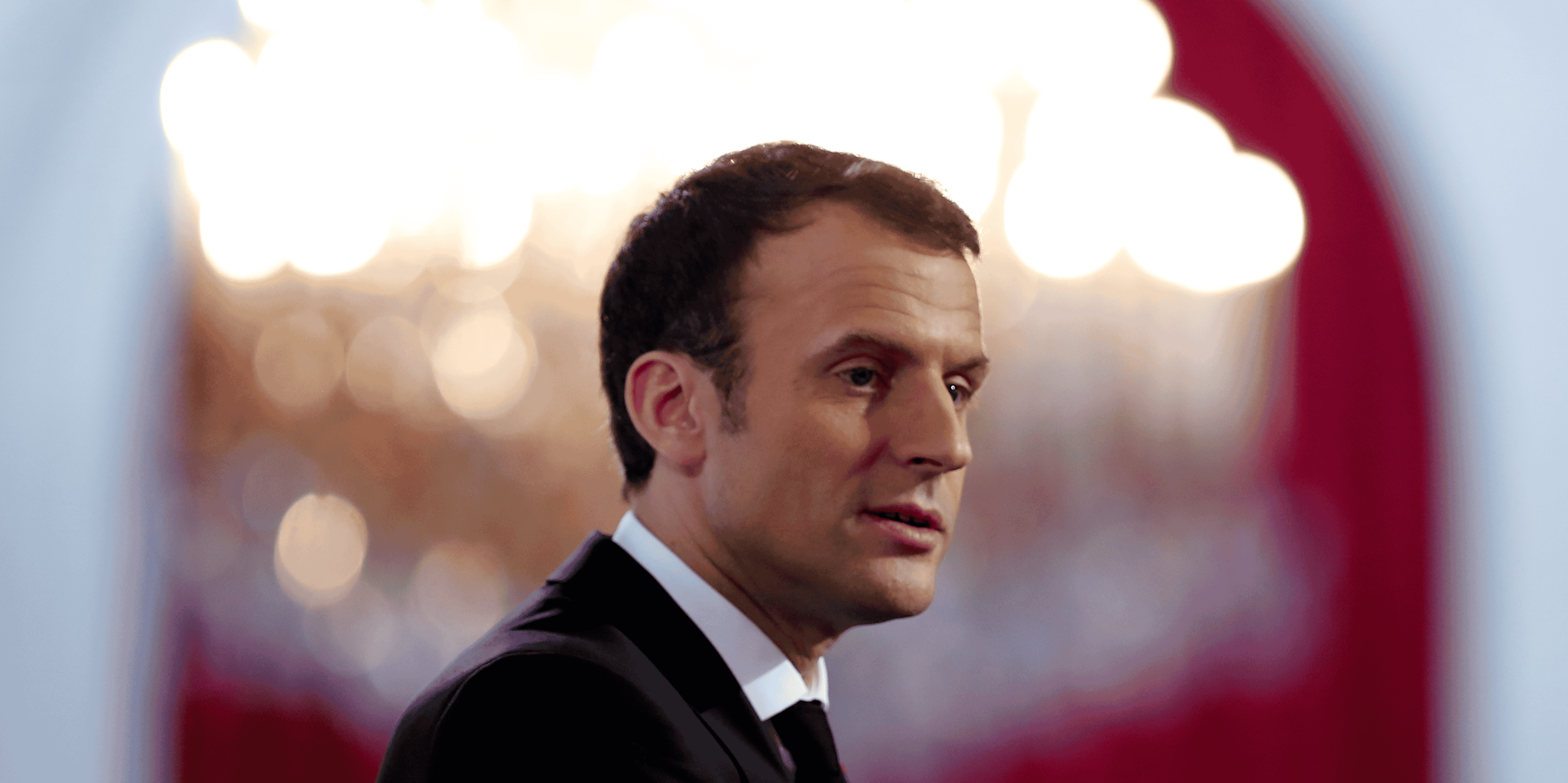 Macron chute de six points dans le barometre ifop