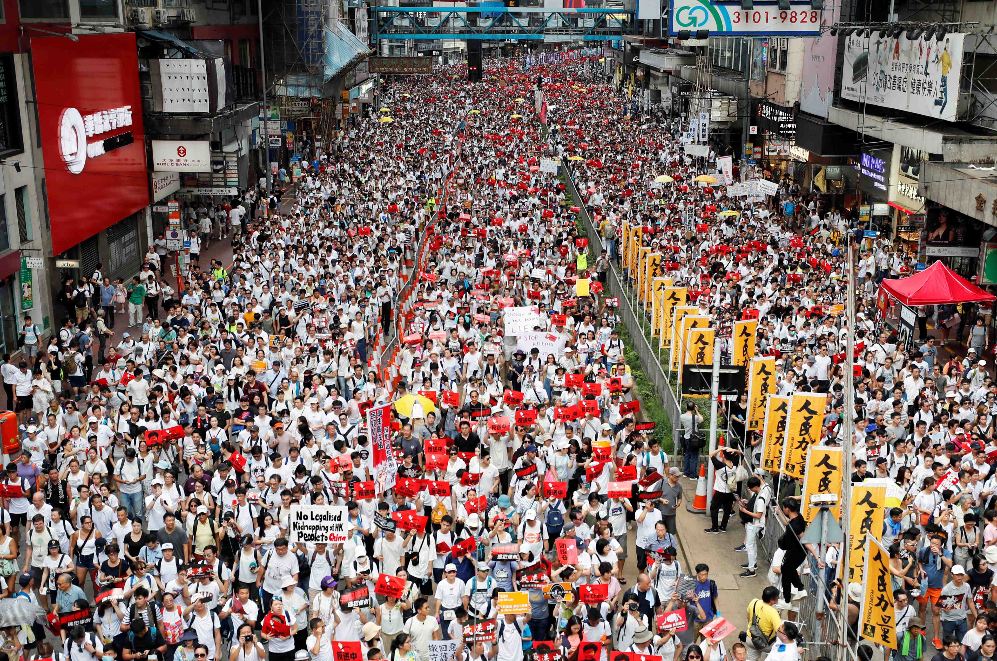 Hong kong: grande manifestation contre une loi sur les extraditions