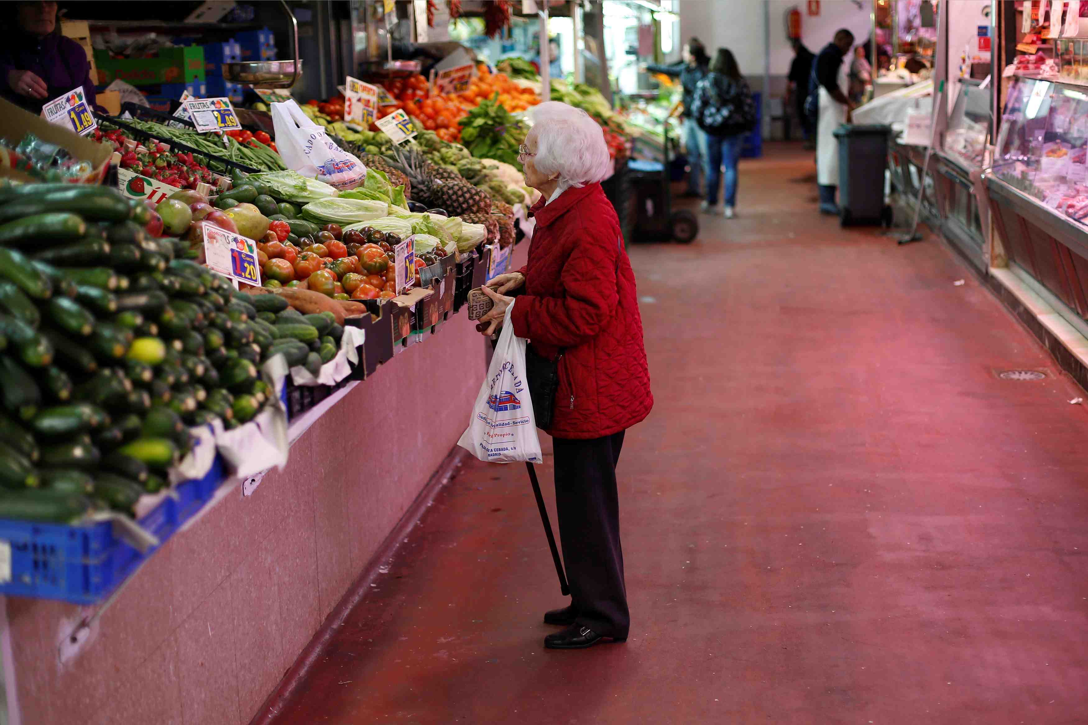 Zone euro: l'inflation ralentit, le coronavirus a pese sur le petrole