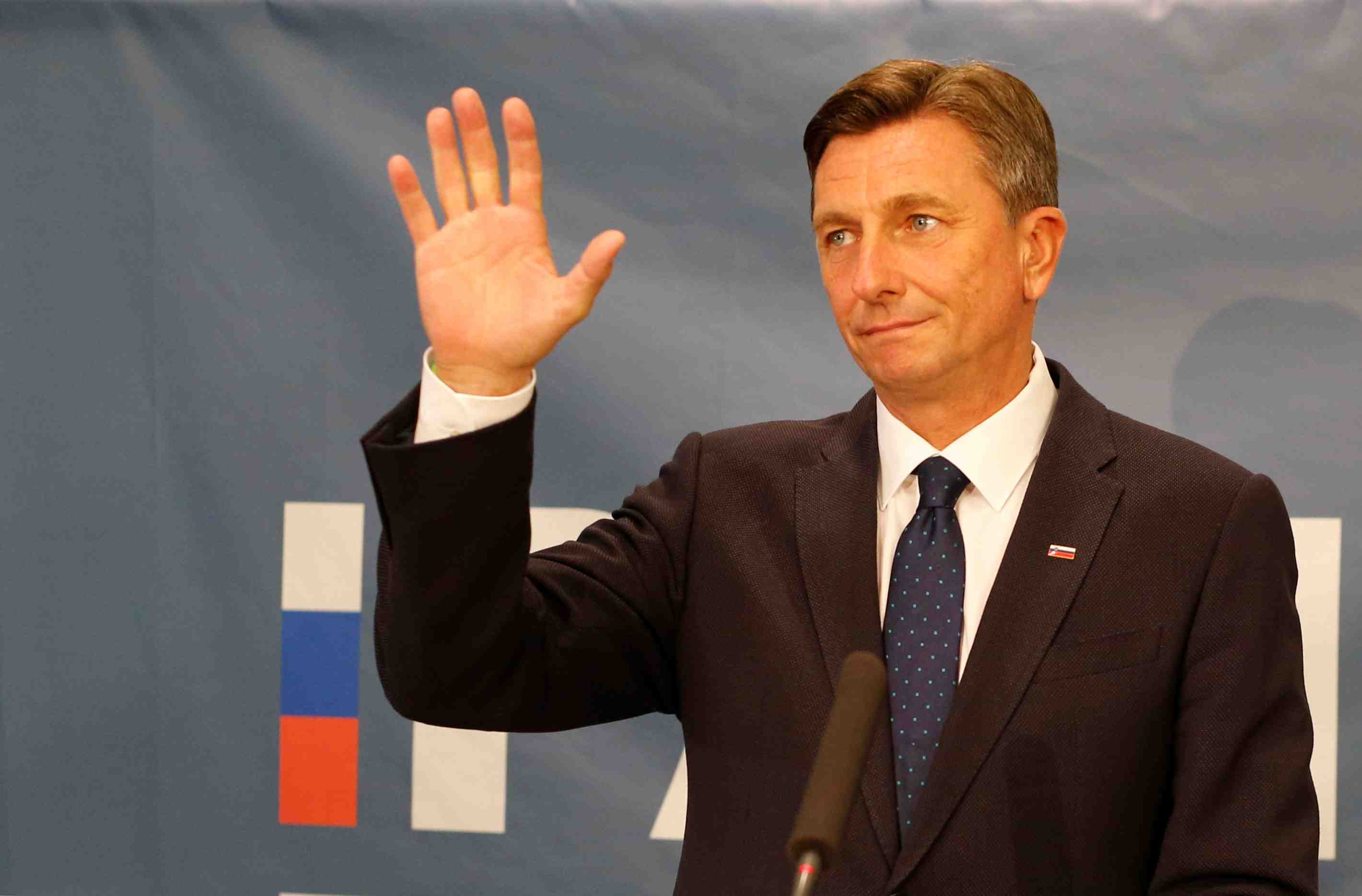 Le president slovene borut pahor reelu pour cinq ans