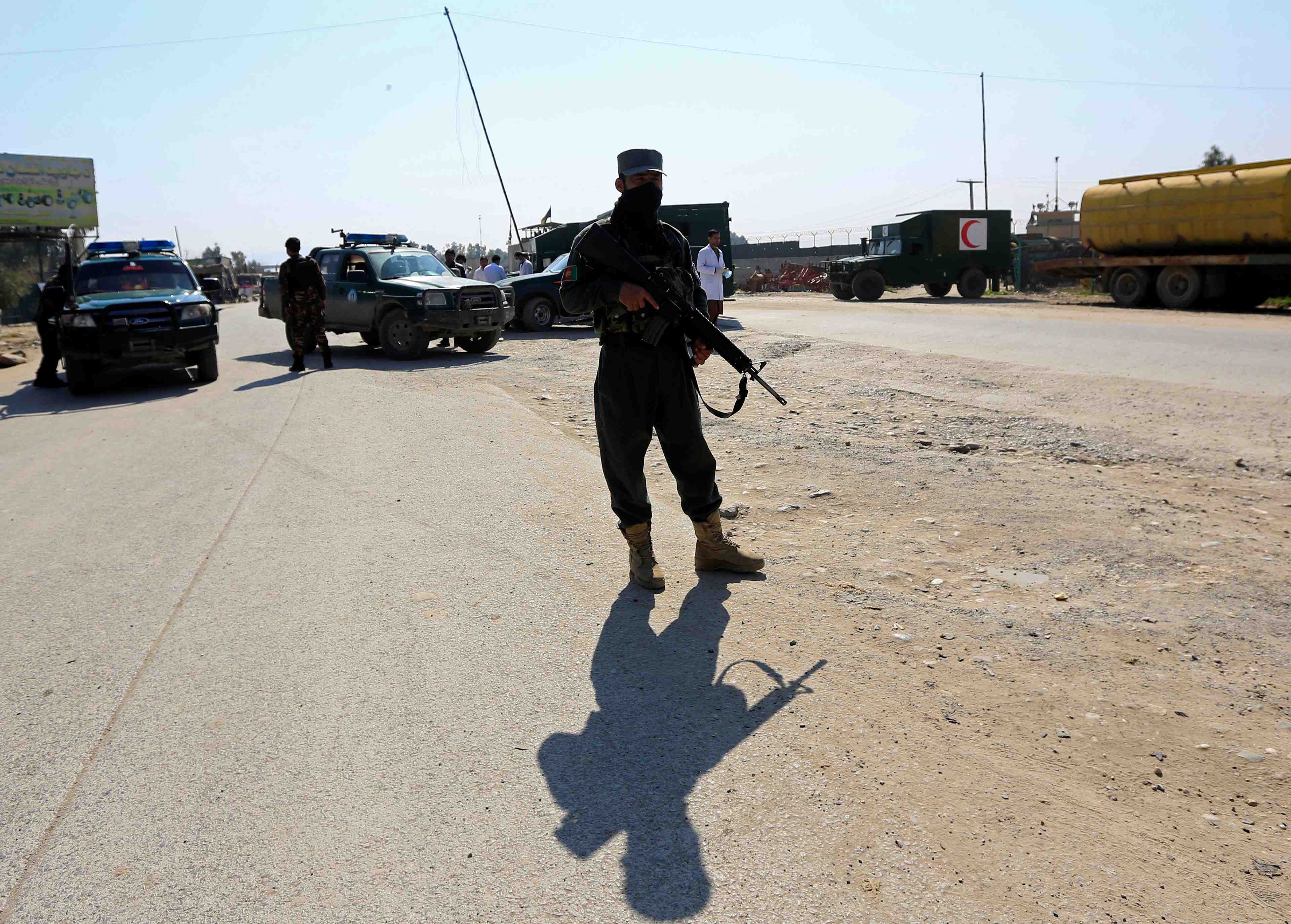 Afghanistan: l'ei revendique un attentat meurtrier