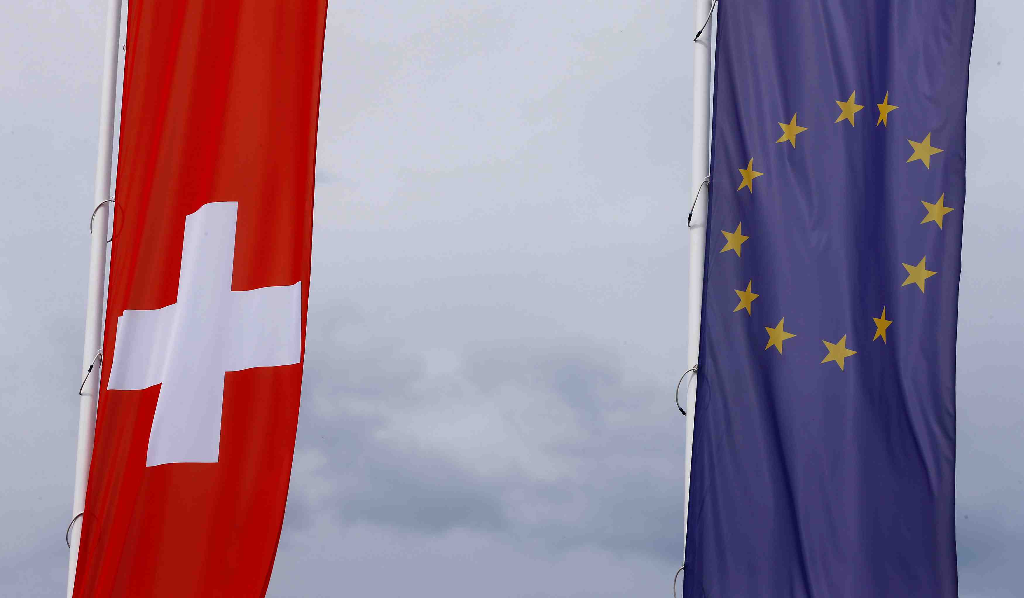 Un traite entre la suisse et l'ue reporte a 2019 au plus tot