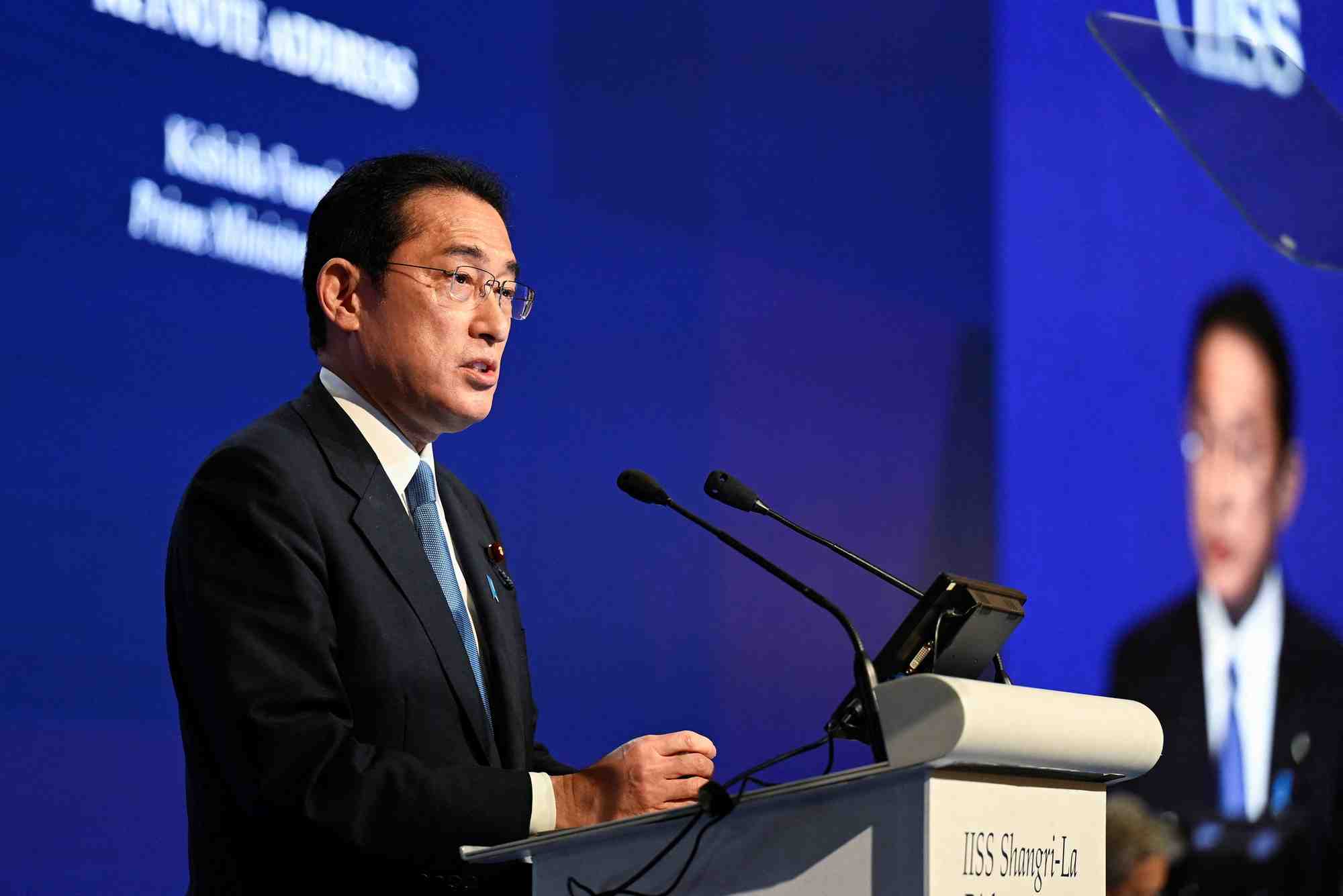 Le japon s'engage a renforcer son role dans la securite regionale