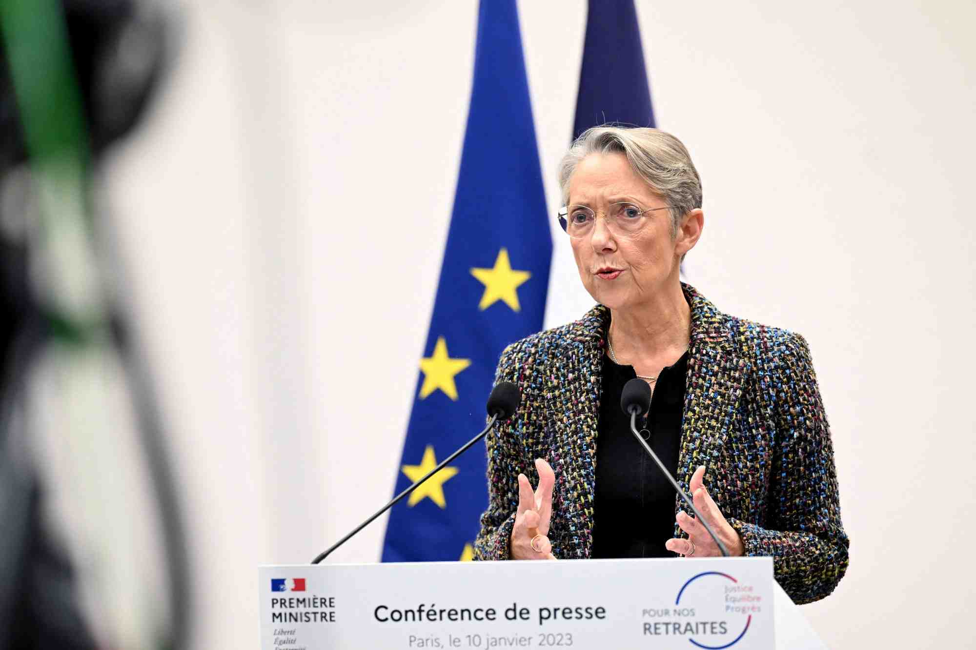 La premiere ministre francaise, elisabeth borne, lors d'une conference de presse a paris