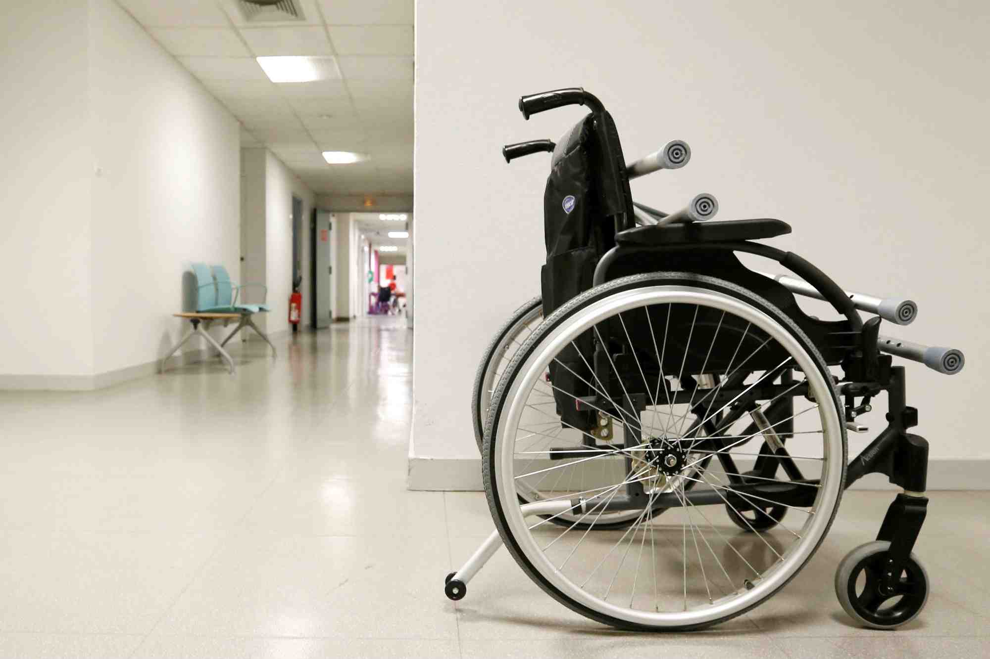 Environ un million de personnes en France utilisent un fauteuil roulant.