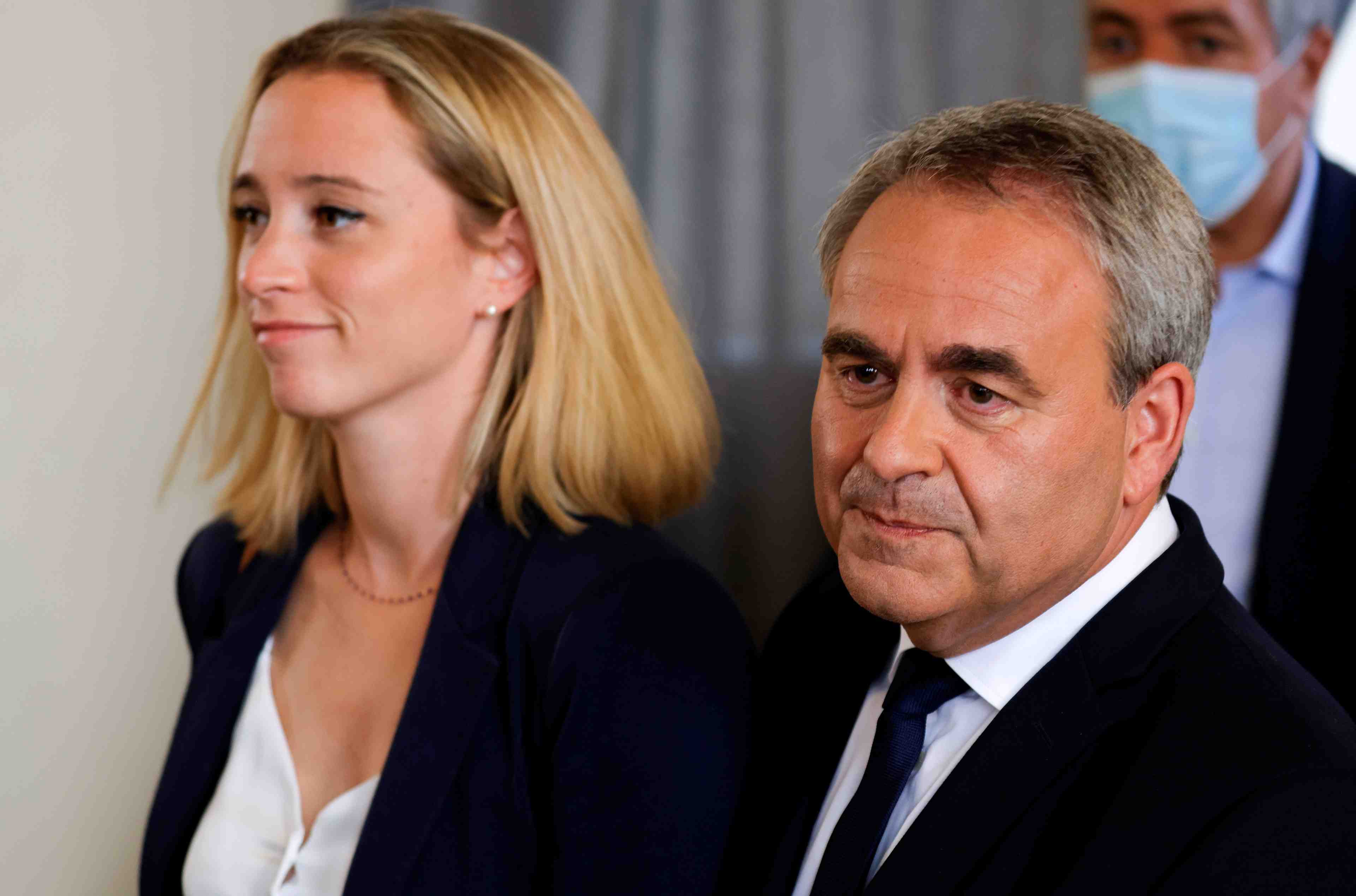 Confortee par les regionales, la droite veut peser sur la presidentielle