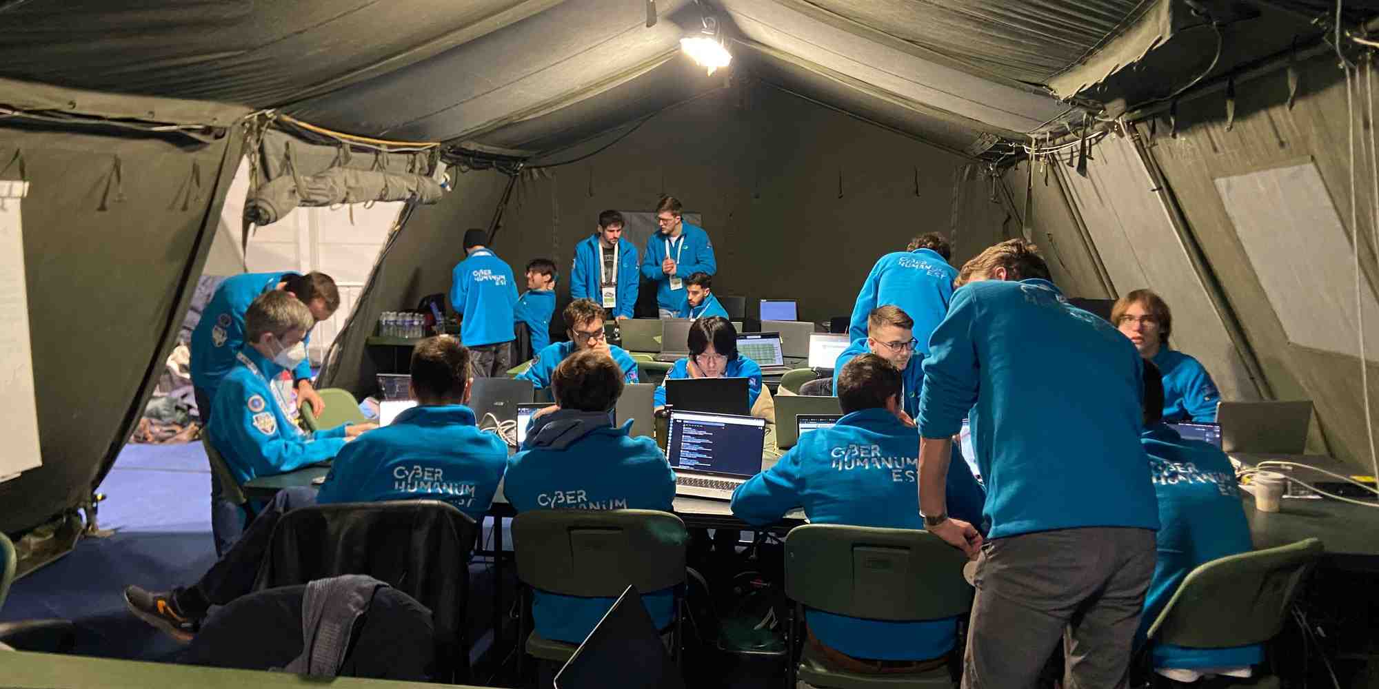 Près de 115 étudiants s'affrontent lors de la cinquième édition du « Cyber Humanum Est ».