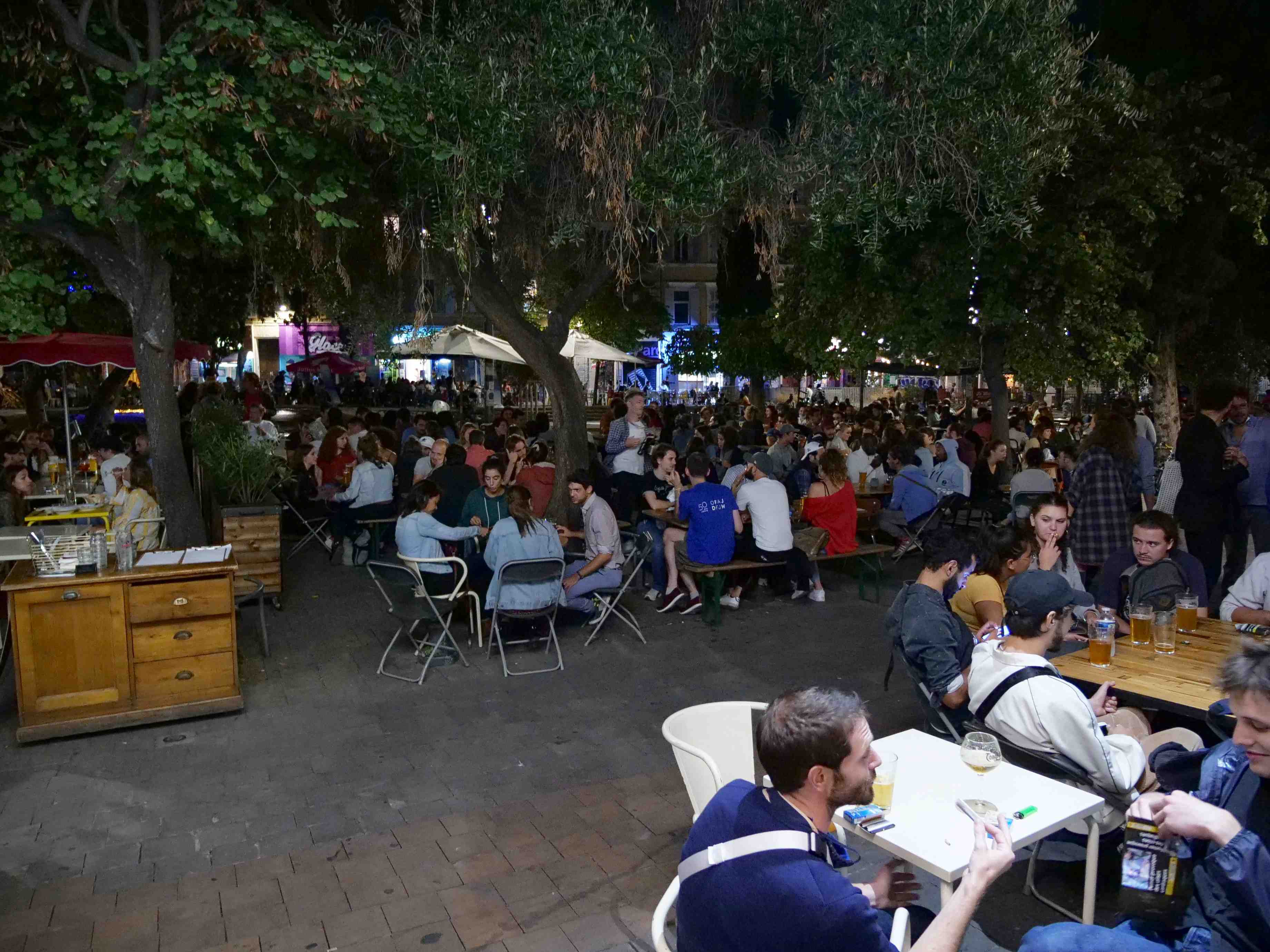 Coronavirus: les restaurateurs marseillais deboutes par le tribunal administratif