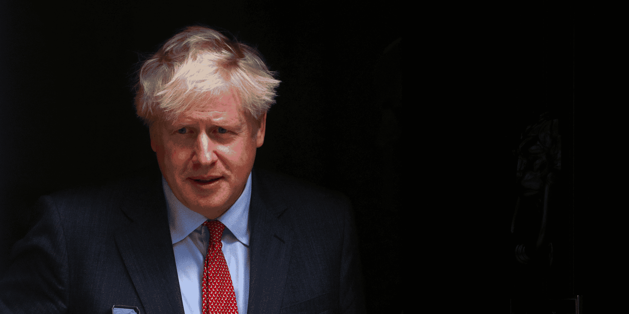 Coronavirus: boris johnson annonce six mois de restrictions