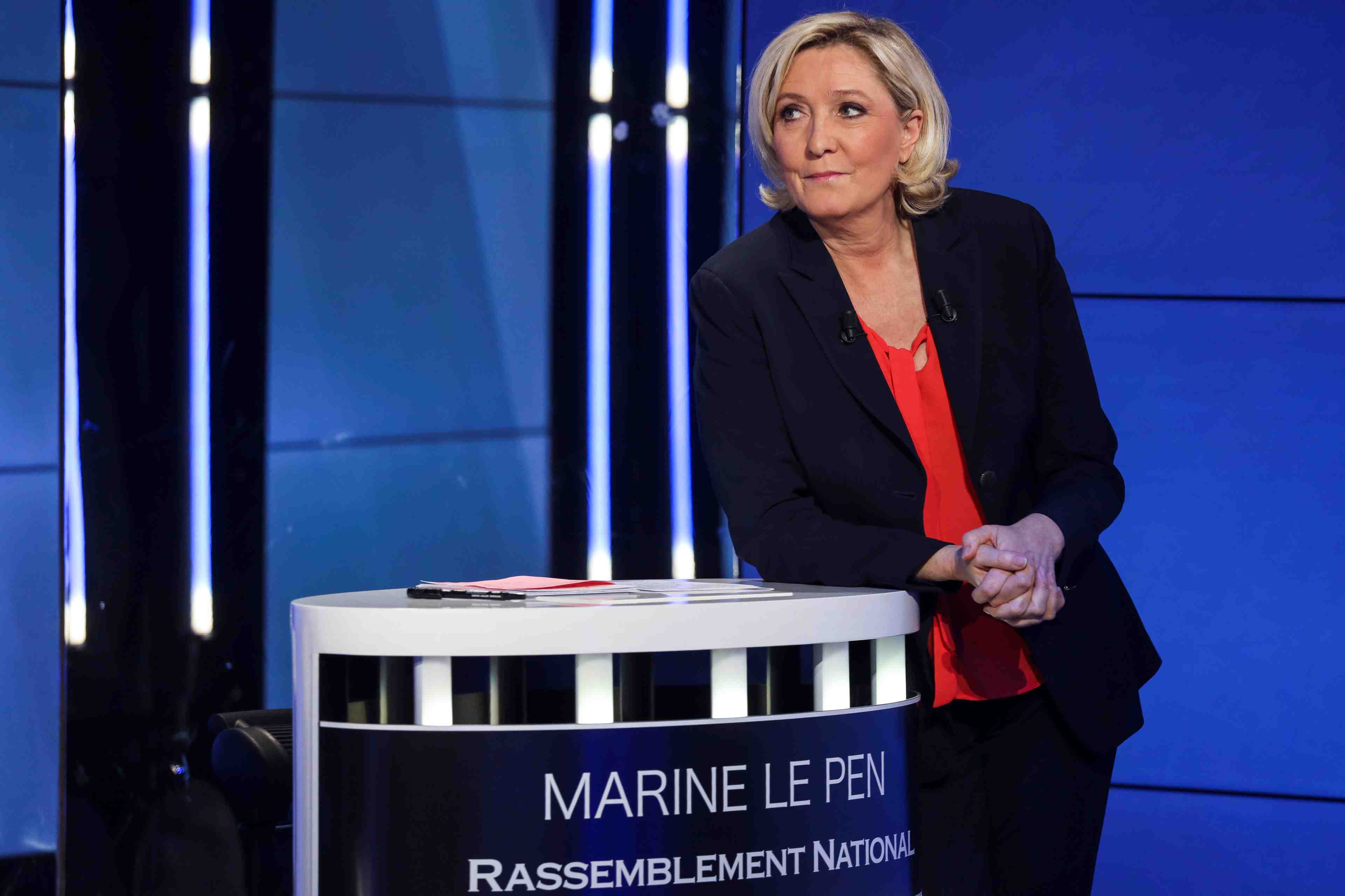 Europeennes: apres lfi, le rn lance un emprunt aupres des francais