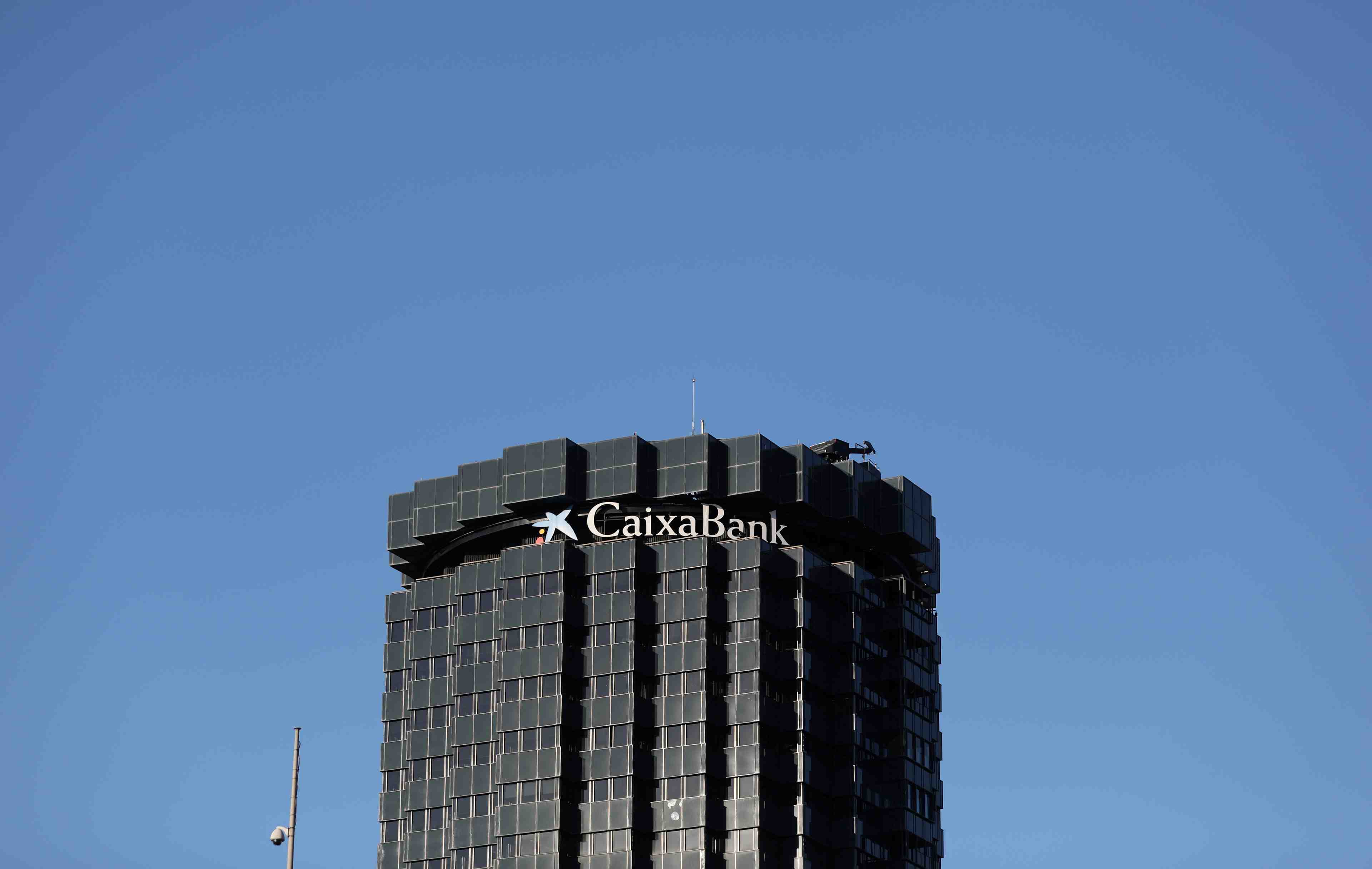 La fusion entre caixabank et bankia pourrait etre finalisee dans les prochains jours