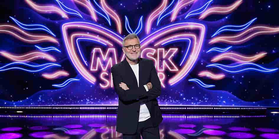 Laurent Ruquier sur le plateau de « Mask Singer », où il présentera aussi un after-show.