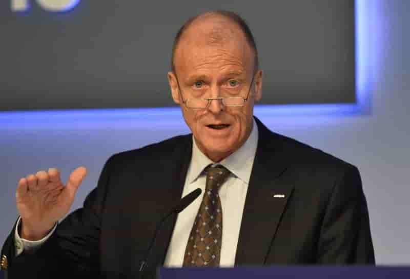 Airbus ceo tells pratt & whitney to work harder on engine snags